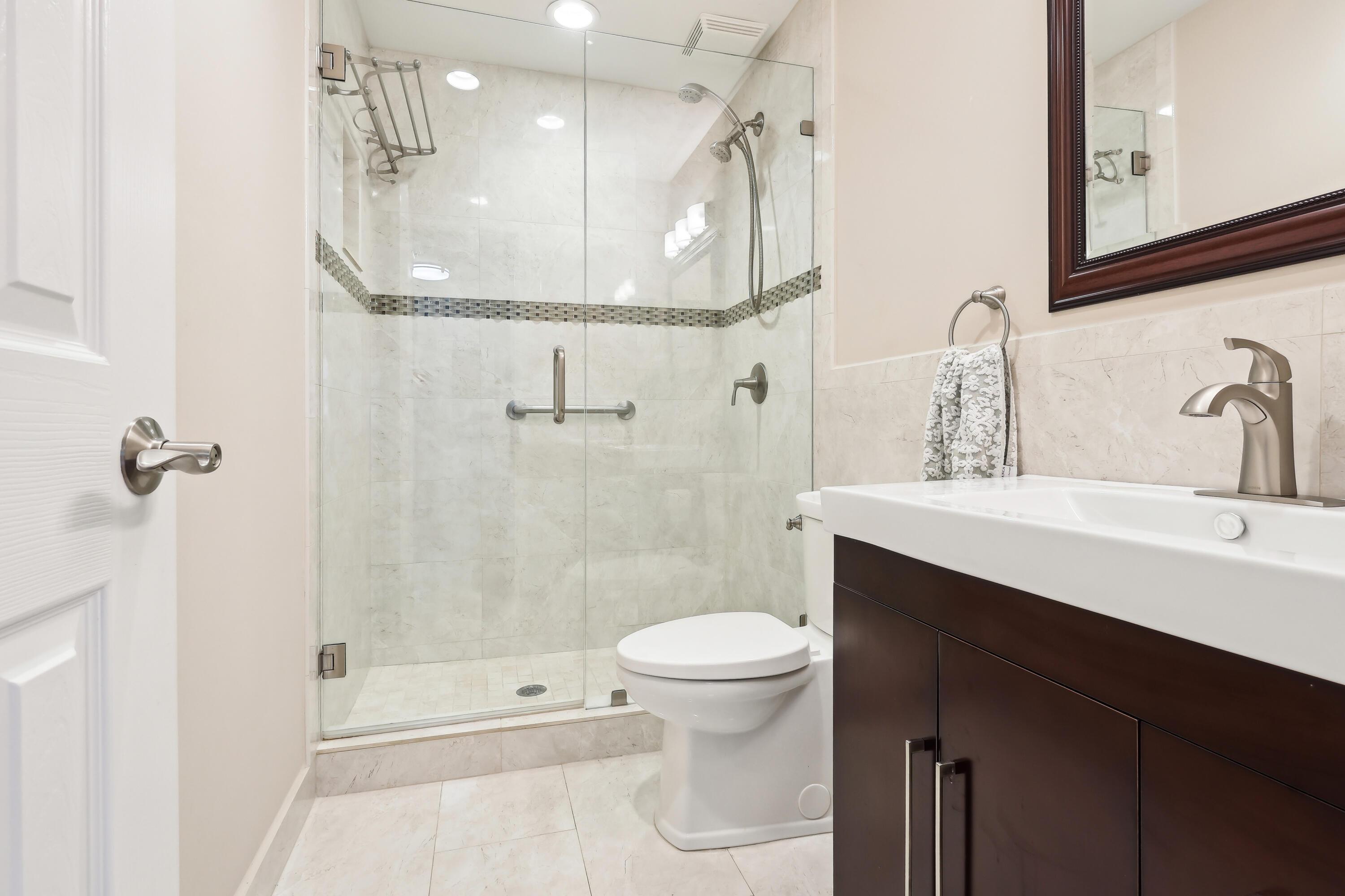 206 Lake Susan Lane, West Palm Beach, FL 33411, West Palm Beach - Photo 5