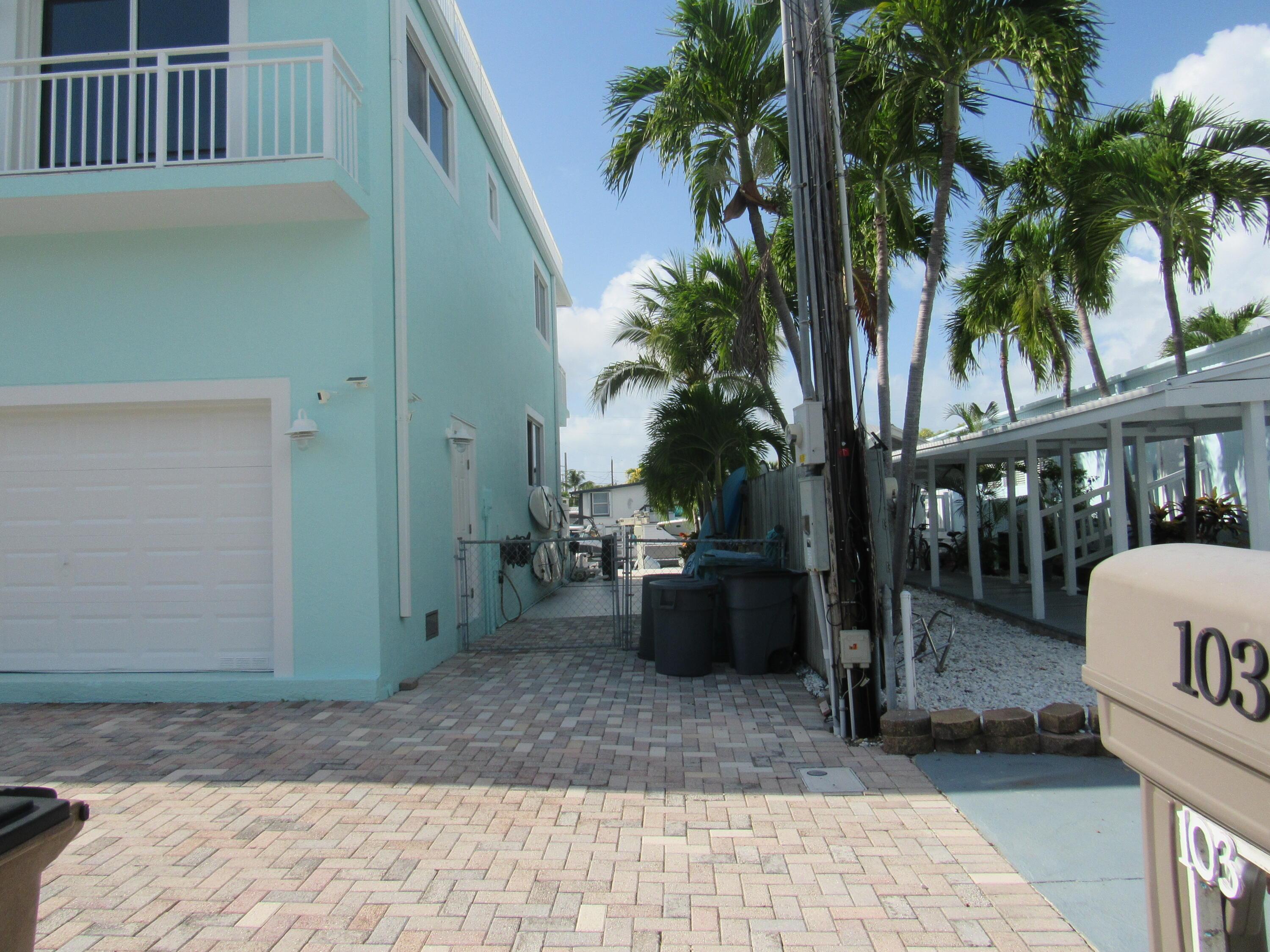 103 Starfish Lane, Tavernier, FL 33070, Tavernier - Photo 4