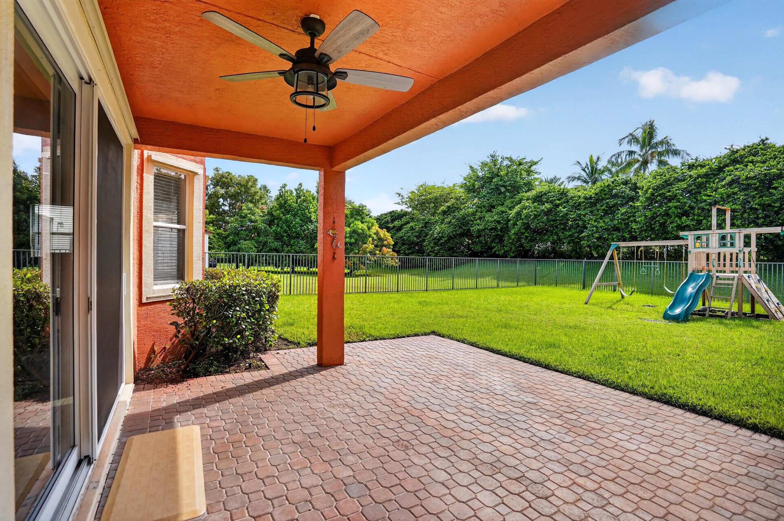 9135 Dupont Place, Wellington, FL 33414, Wellington - Photo 3