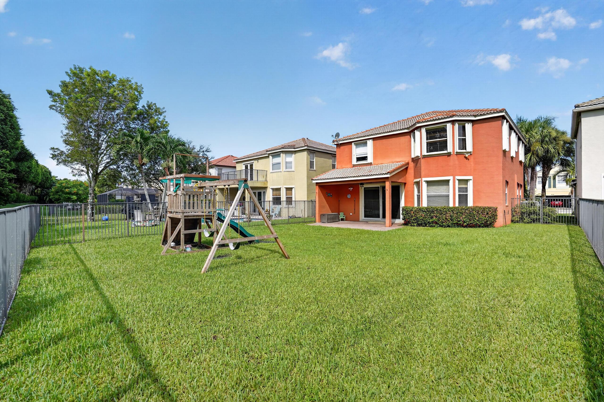 9135 Dupont Place, Wellington, FL 33414, Wellington