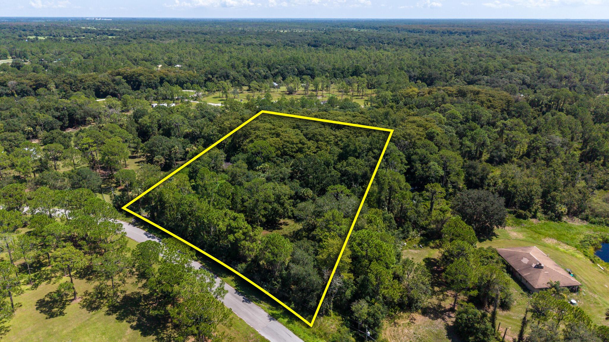 1220 NE 342nd Trail NE, Okeechobee, FL 34972, Okeechobee - Photo 3