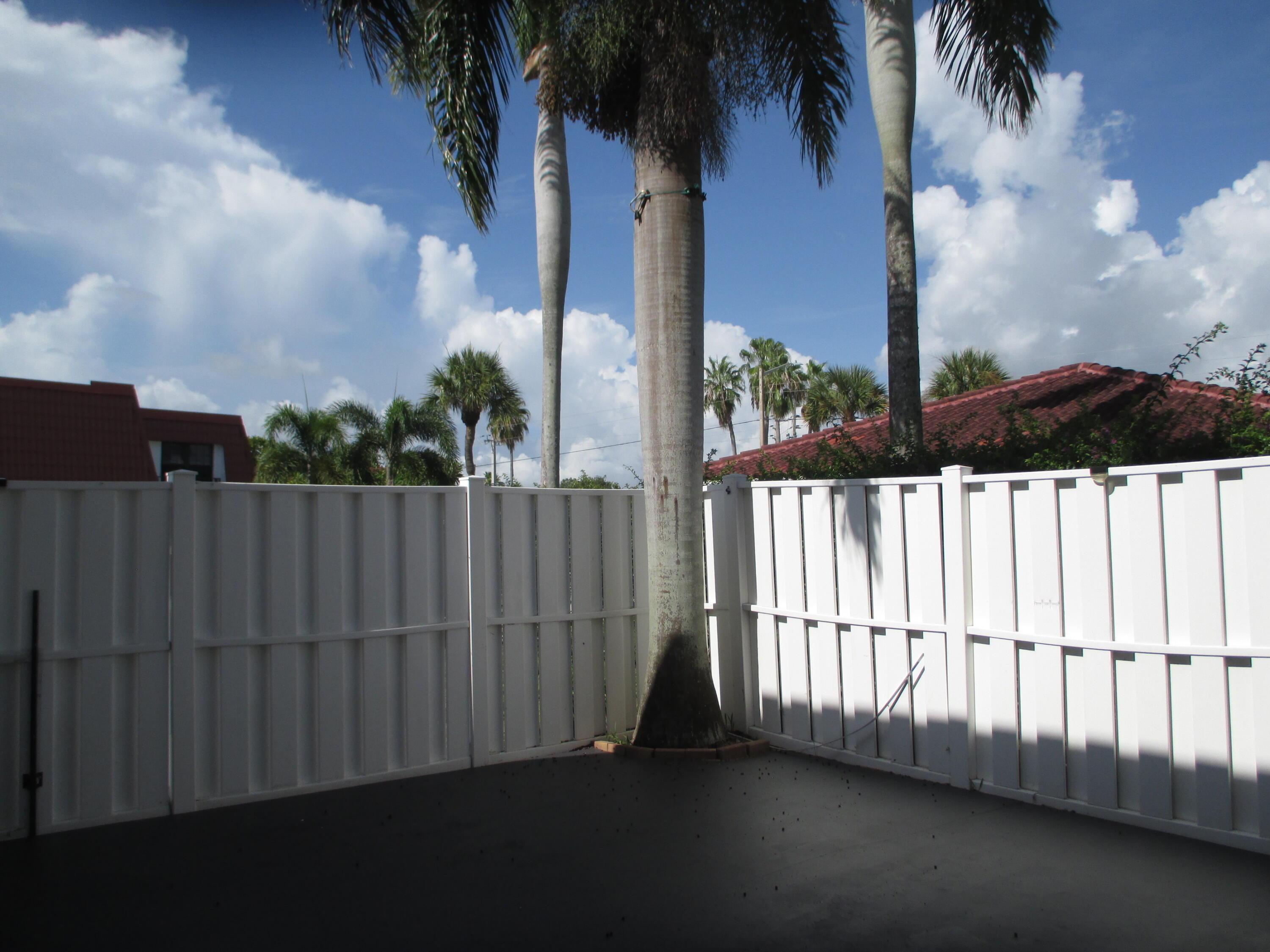 1437 PRINCETON Lane, Boynton Beach, FL 33426, Boynton Beach - Photo 2