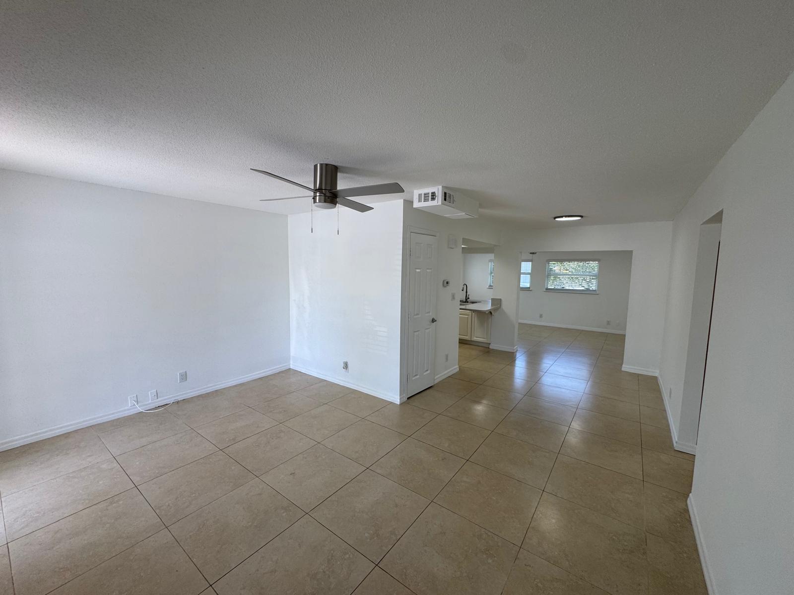 4717 NW 49TH Place, Tamarac, FL 33319, Tamarac - Photo 3