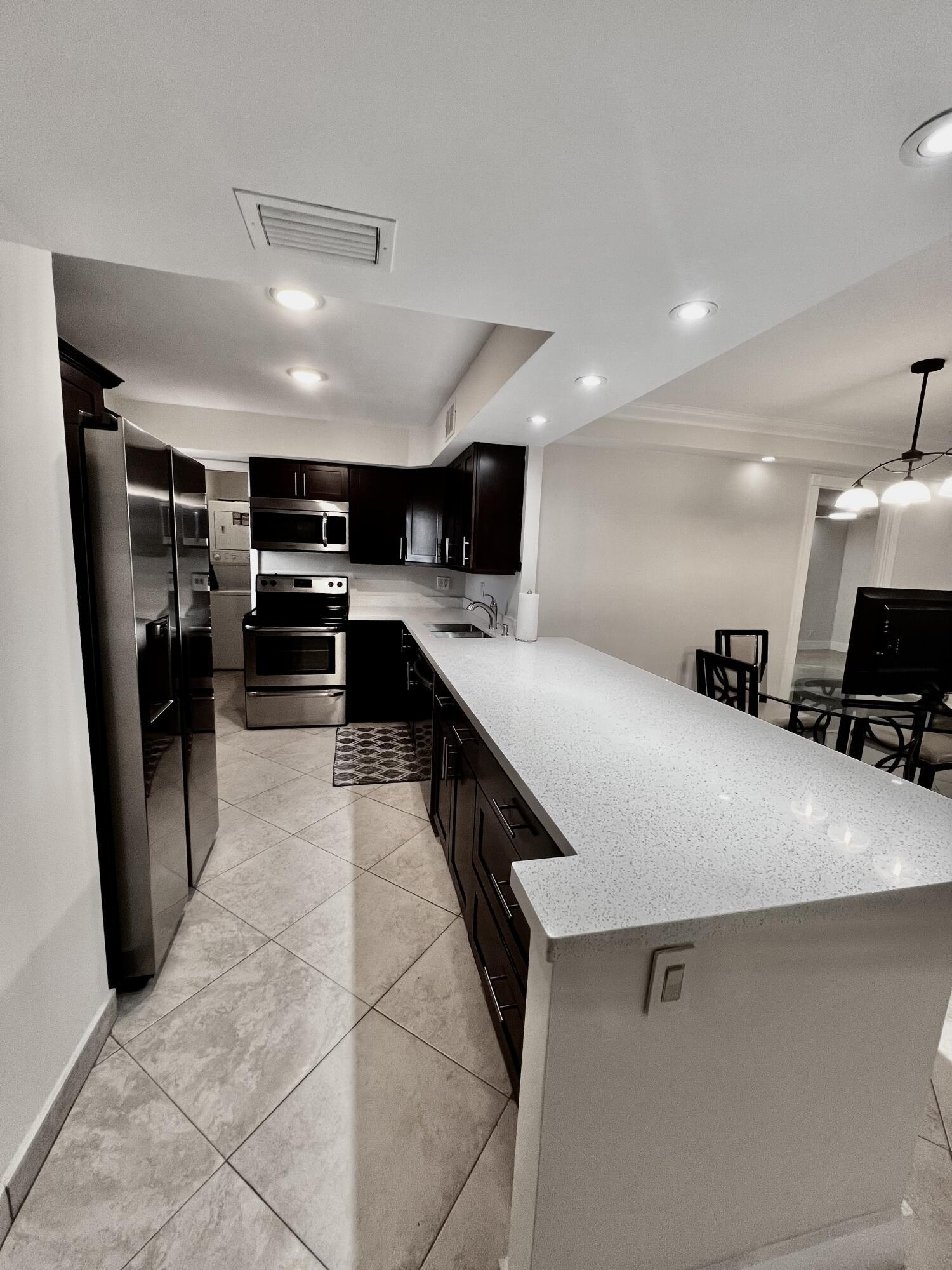 6461 NW 2nd Avenue 1050, Boca Raton, FL 33487, Boca Raton - Photo 5