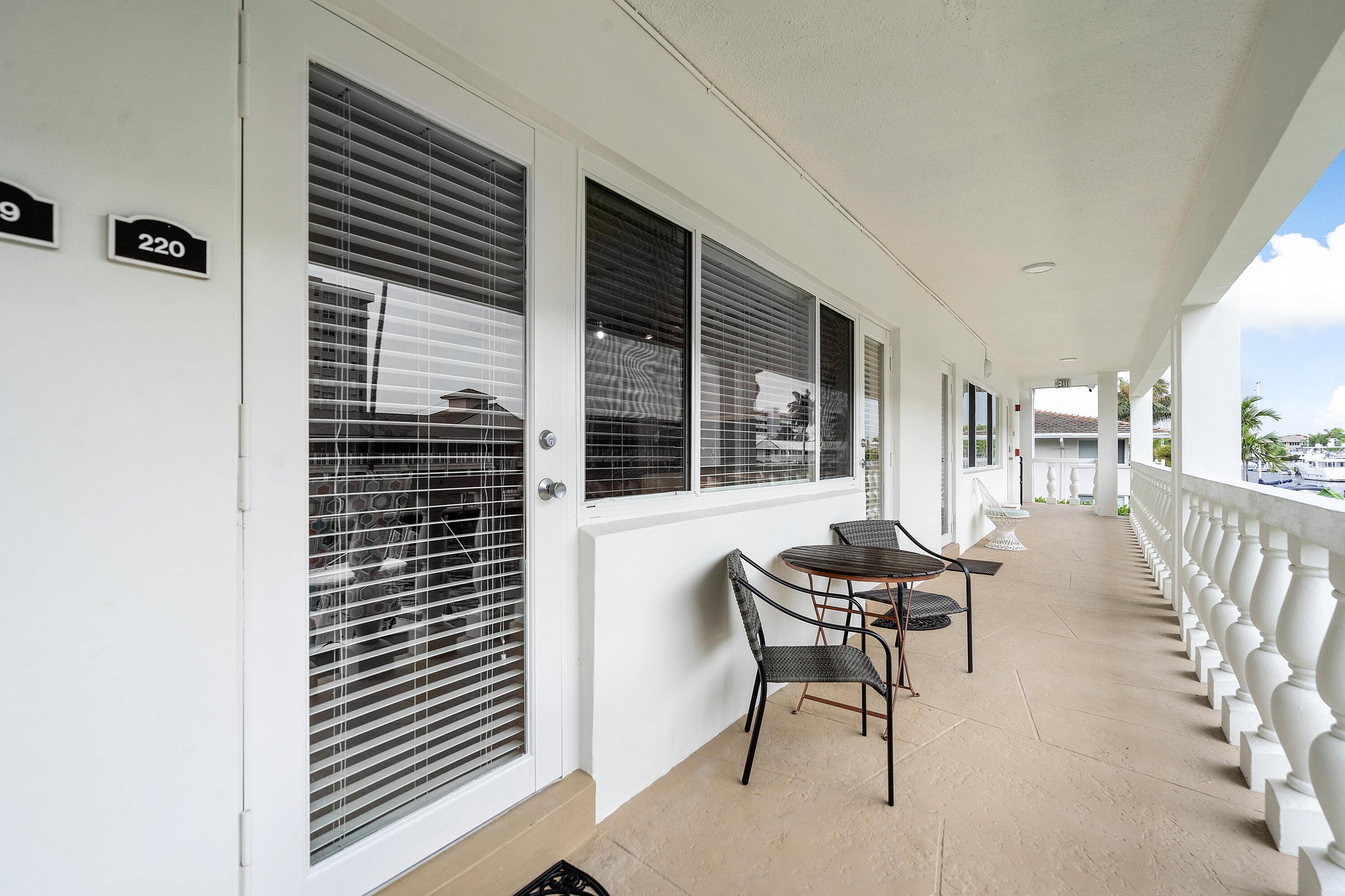 2881 NE 32ND Street 220, Fort Lauderdale, FL 33306, Fort Lauderdale - Photo 4