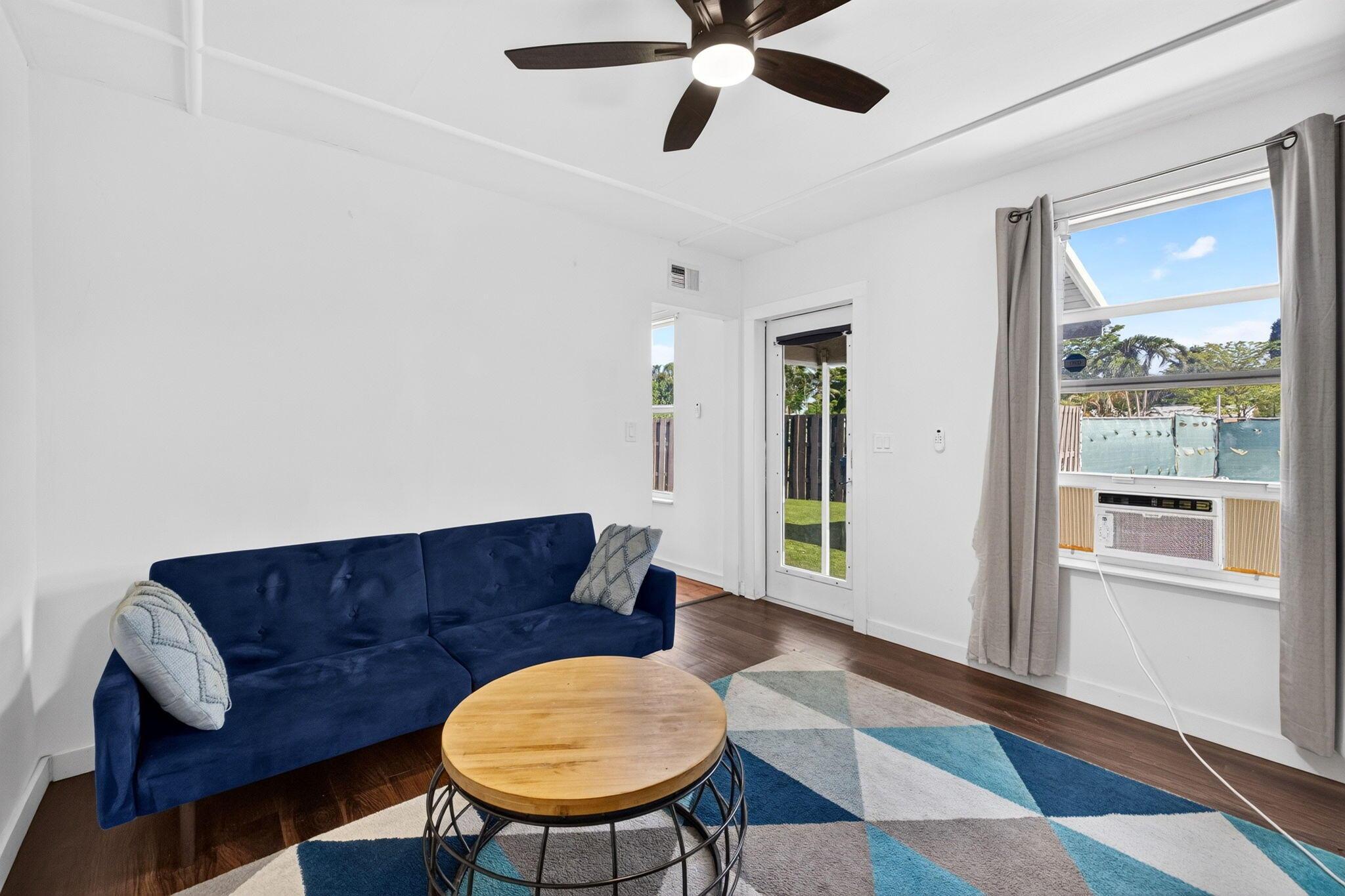 2702 NE 9TH Avenue 1/2, Wilton Manors, FL 33334, Wilton Manors - Photo 3