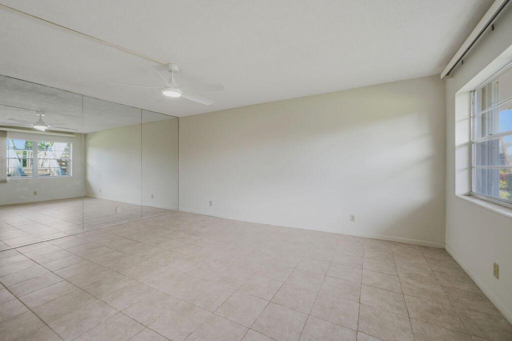 132 CAMBRIDGE F 132, West Palm Beach, FL 33417, West Palm Beach - Photo 2