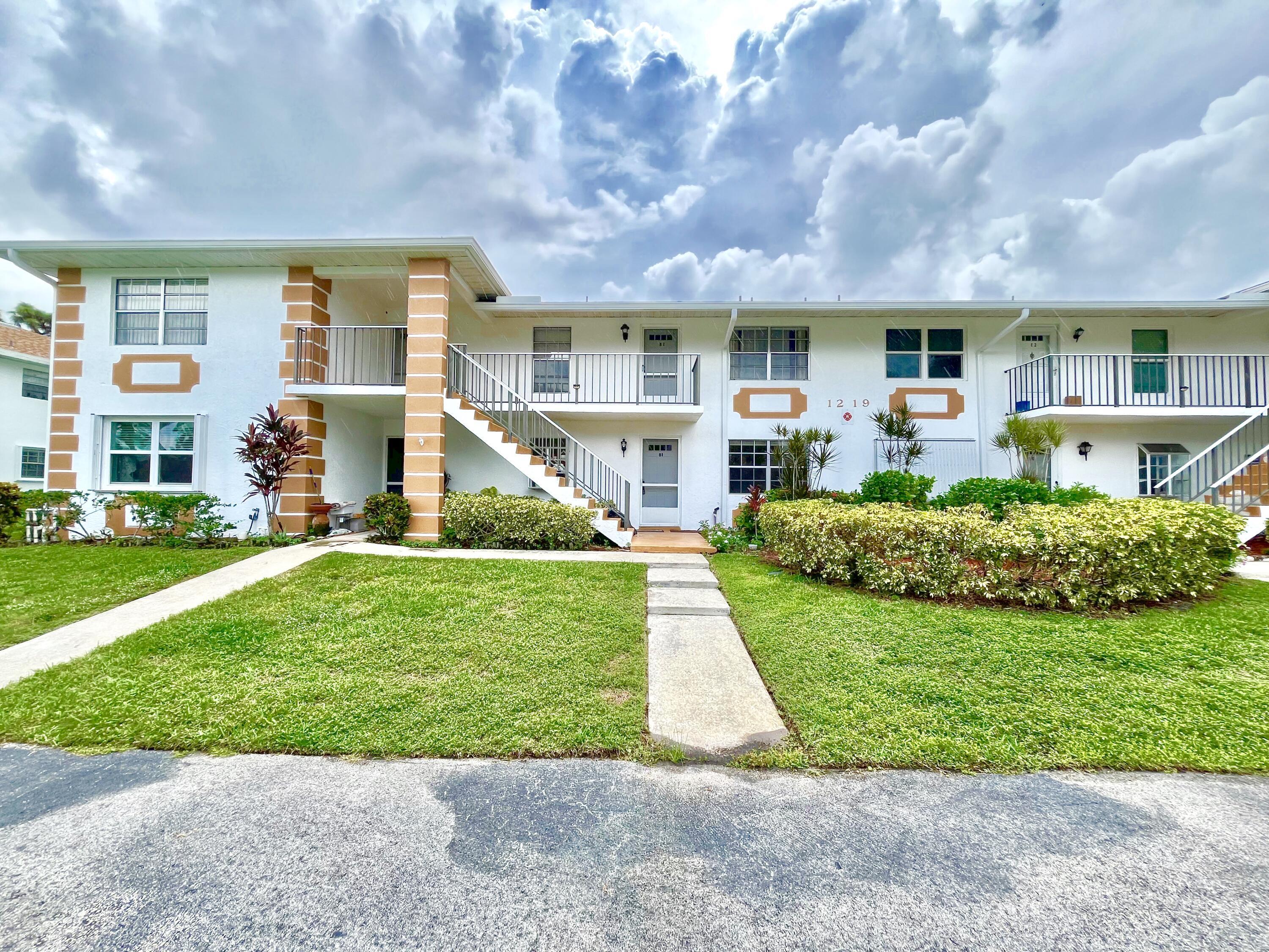 1219 S LAKES END Drive B1, Fort Pierce, FL 34982, Fort Pierce