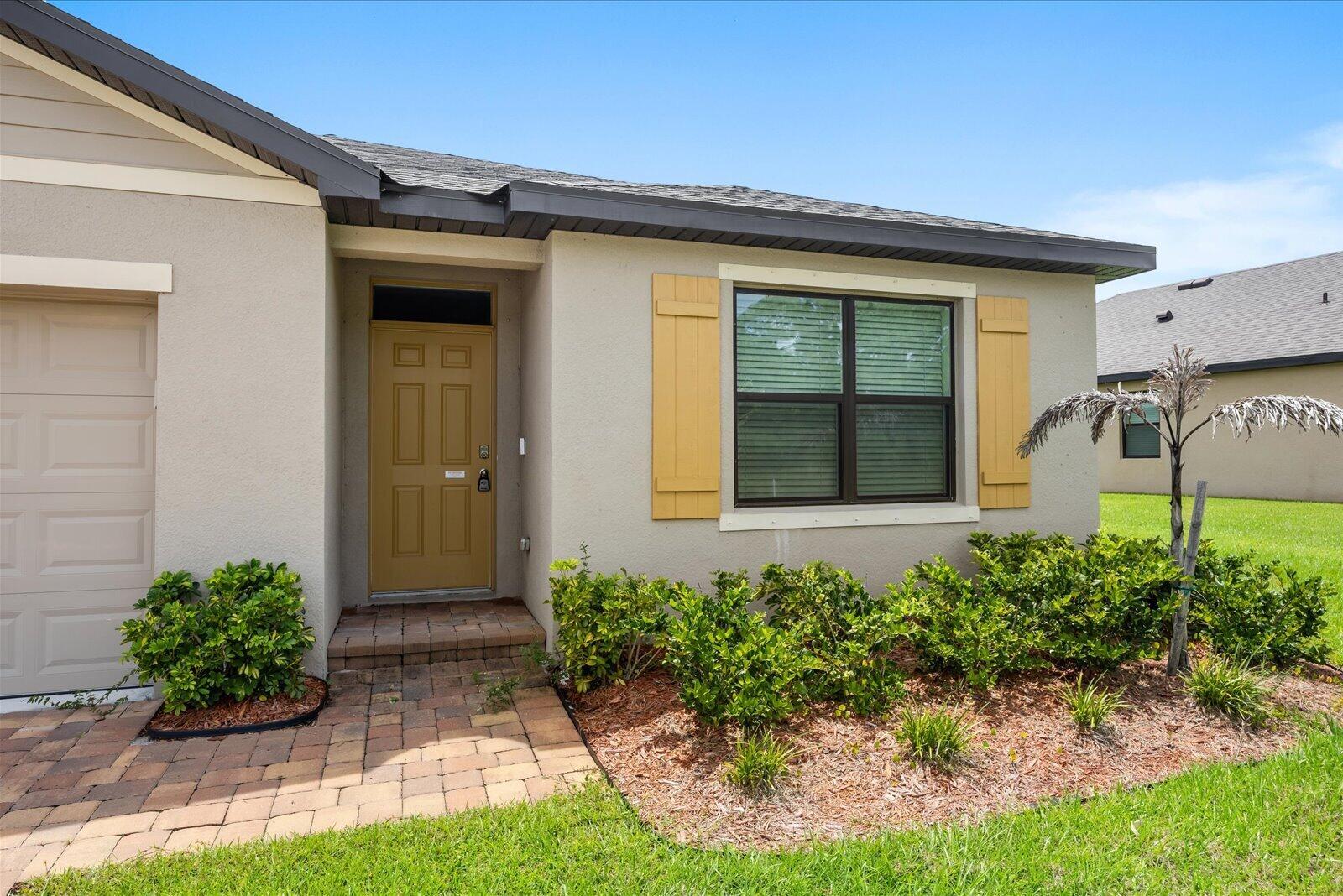 435 SEAFOAM Circle, Fort Pierce, FL 34945, Fort Pierce - Photo 4