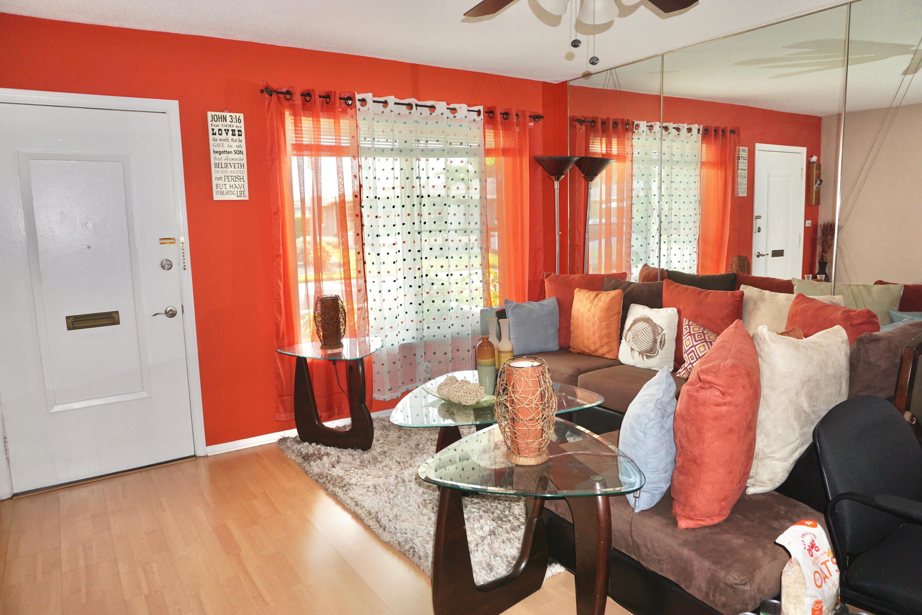 4405 NW 48th Avenue, Tamarac, FL 33319, Tamarac - Photo 5