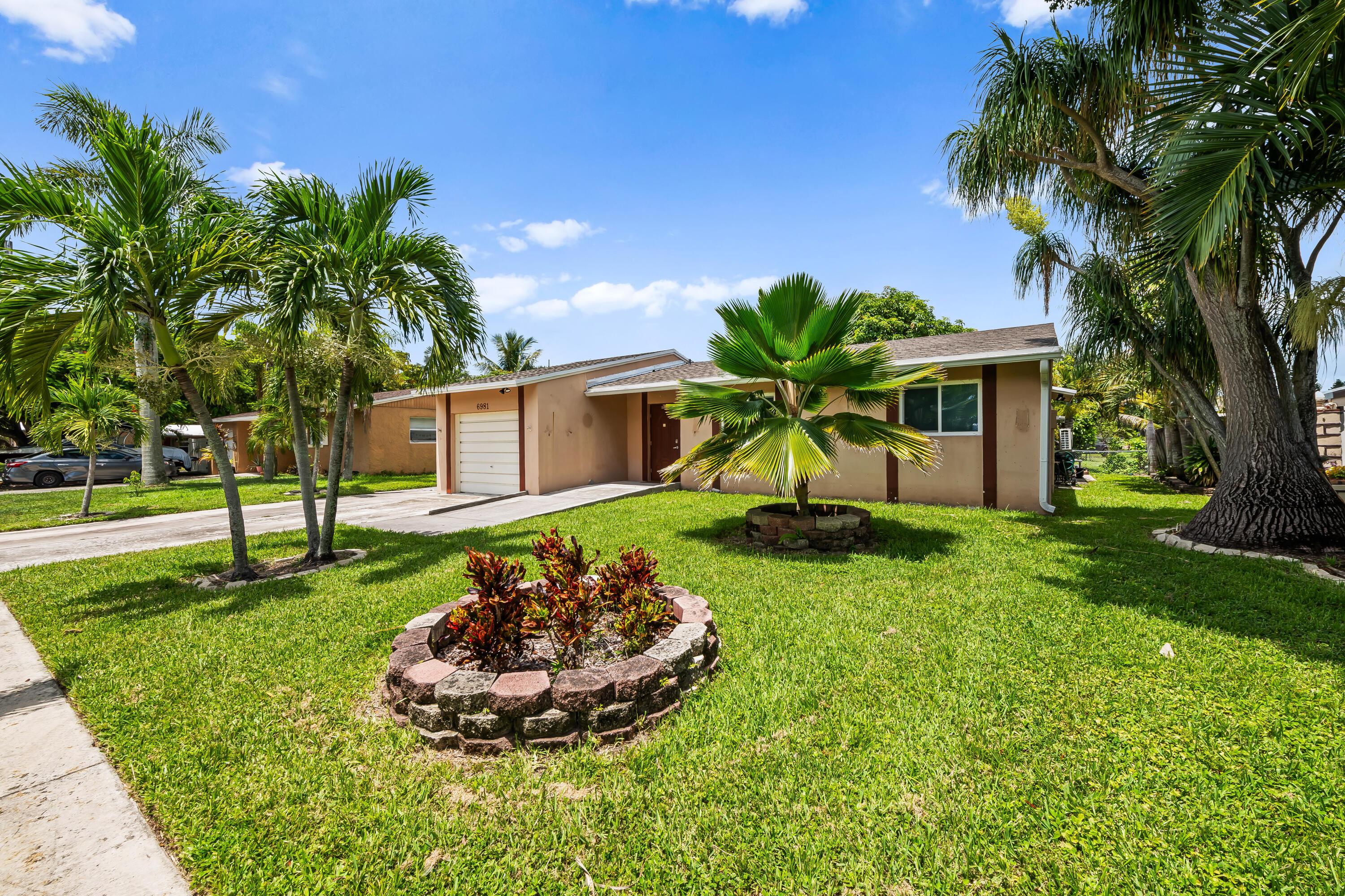 6981 SW 1ST Court, Margate, FL 33068, Margate - Photo 2