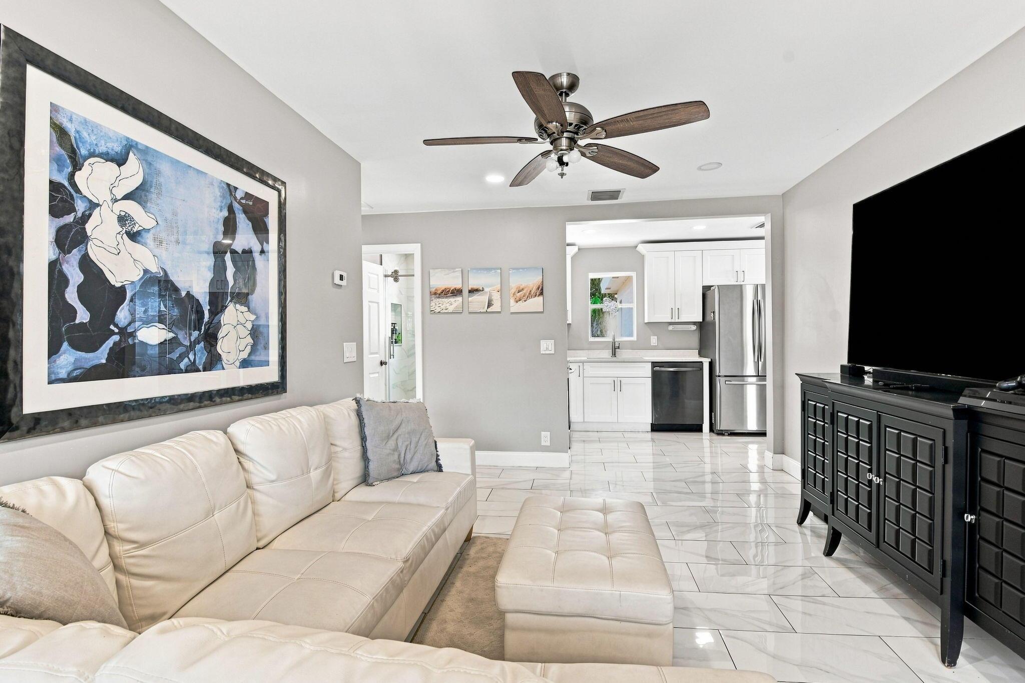 1217 W 32nd Street, Riviera Beach, FL 33404, Riviera Beach - Photo 4