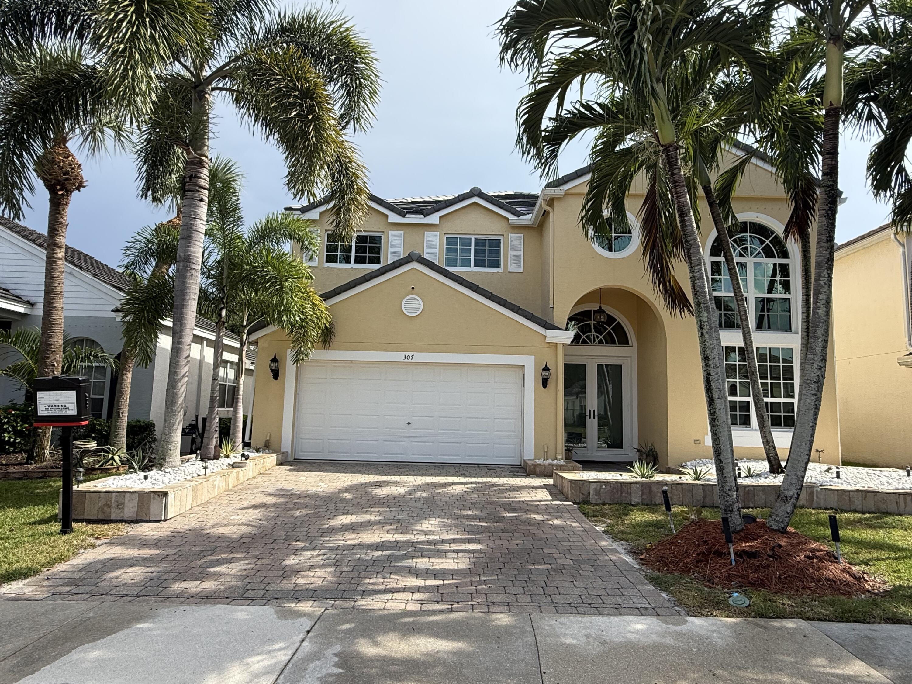 307 BERENGER Walk, Royal Palm Beach, FL 33414, Royal Palm Beach