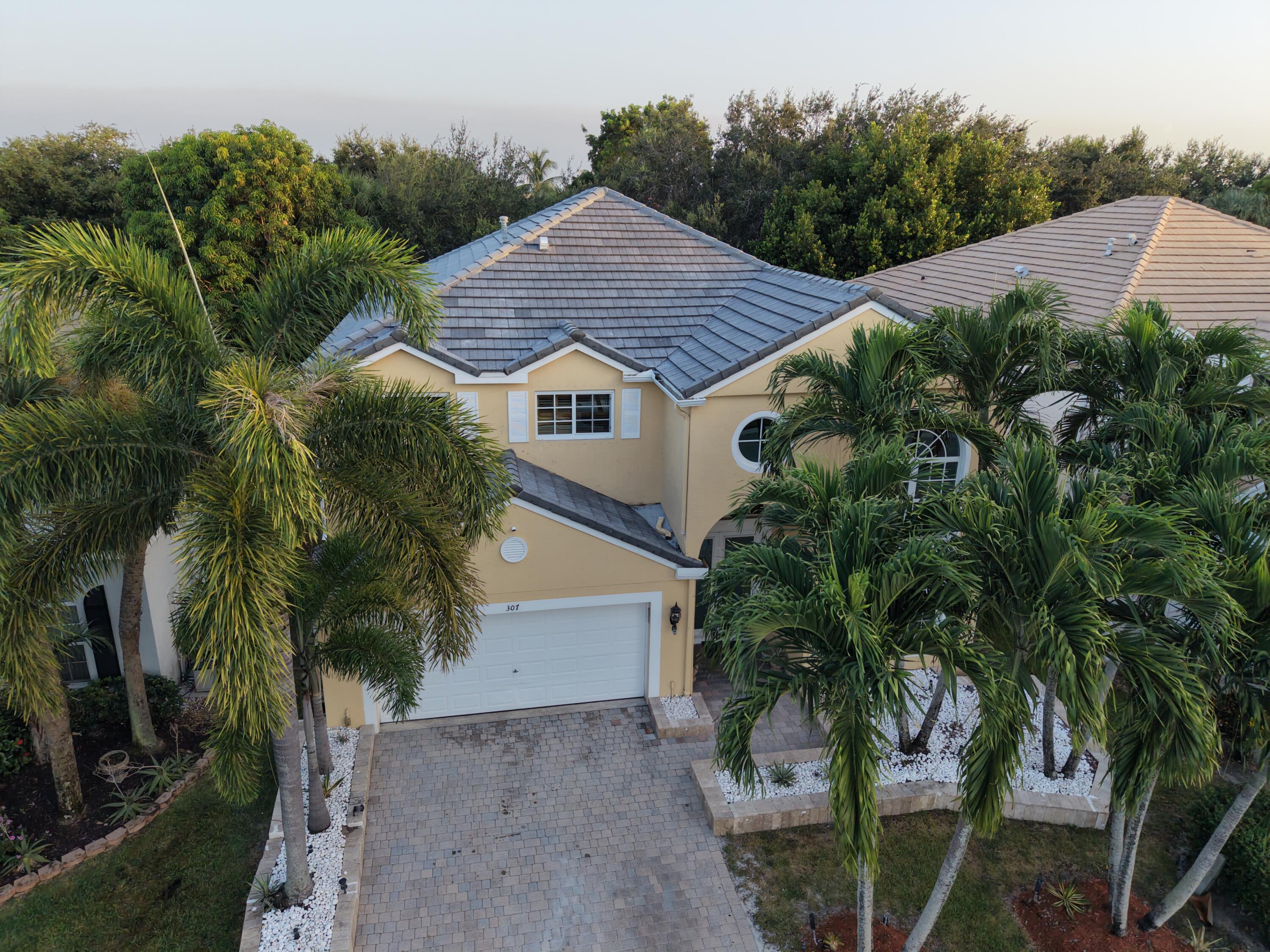 307 BERENGER Walk, Royal Palm Beach, FL 33414, Royal Palm Beach - Photo 2