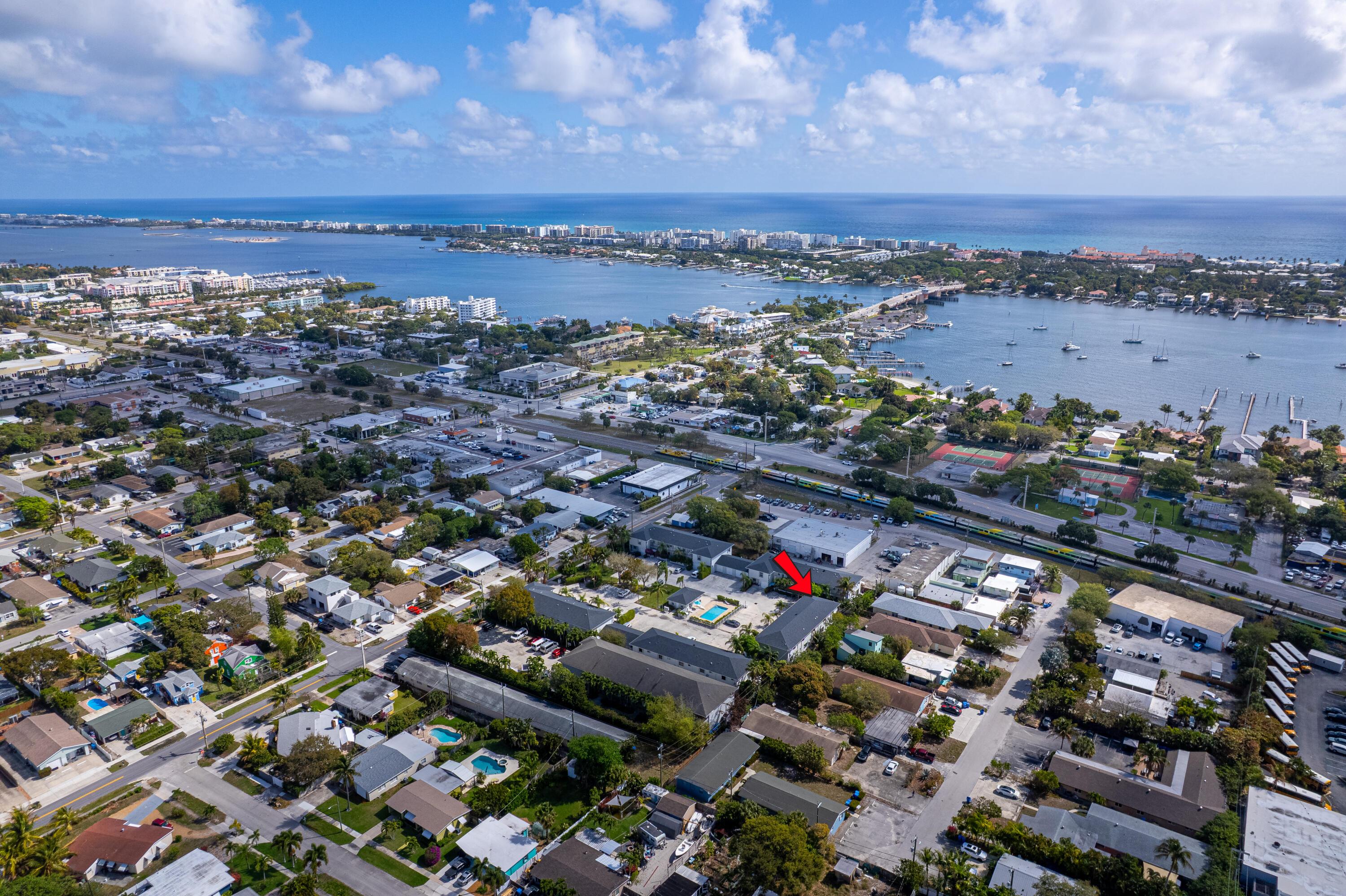 324 W PINE Street 11, Lantana, FL 33462, Lantana