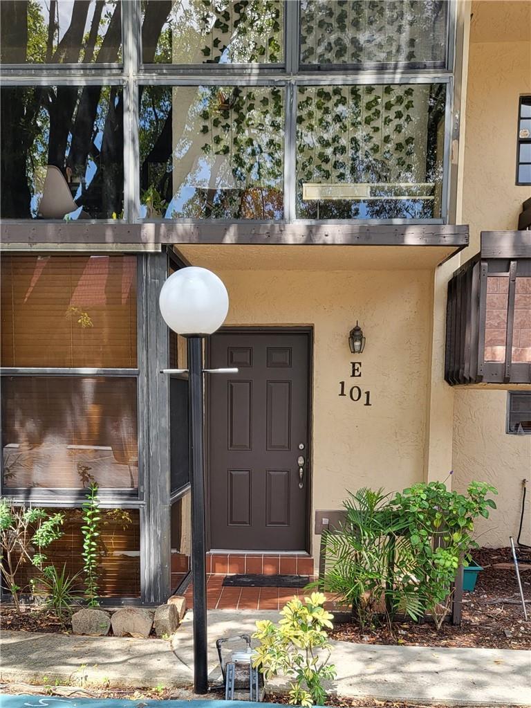 780 NE 199TH Street 101E, Miami, FL 33179, Miami - Photo 2