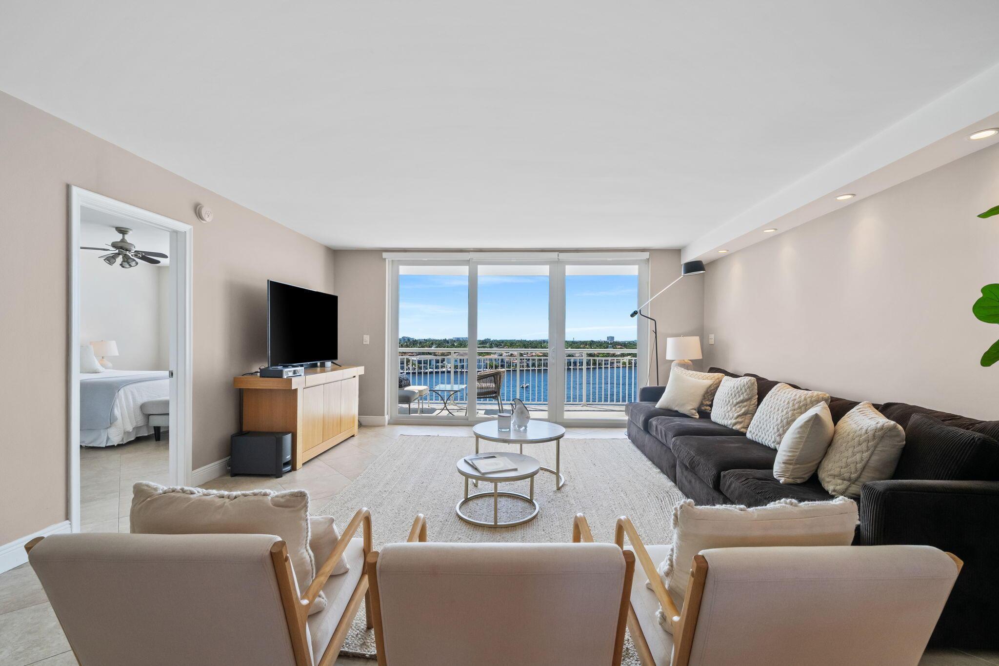 511 BAYSHORE Drive 810, Fort Lauderdale, FL 33304, Fort Lauderdale - Photo 3