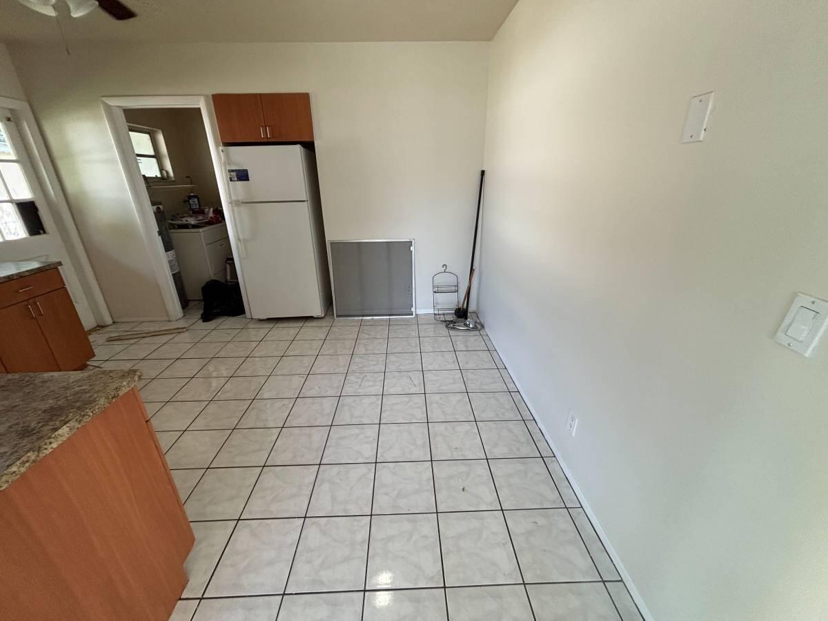 2541 Taylor Street 1, Hollywood, FL 33020, Hollywood - Photo 5