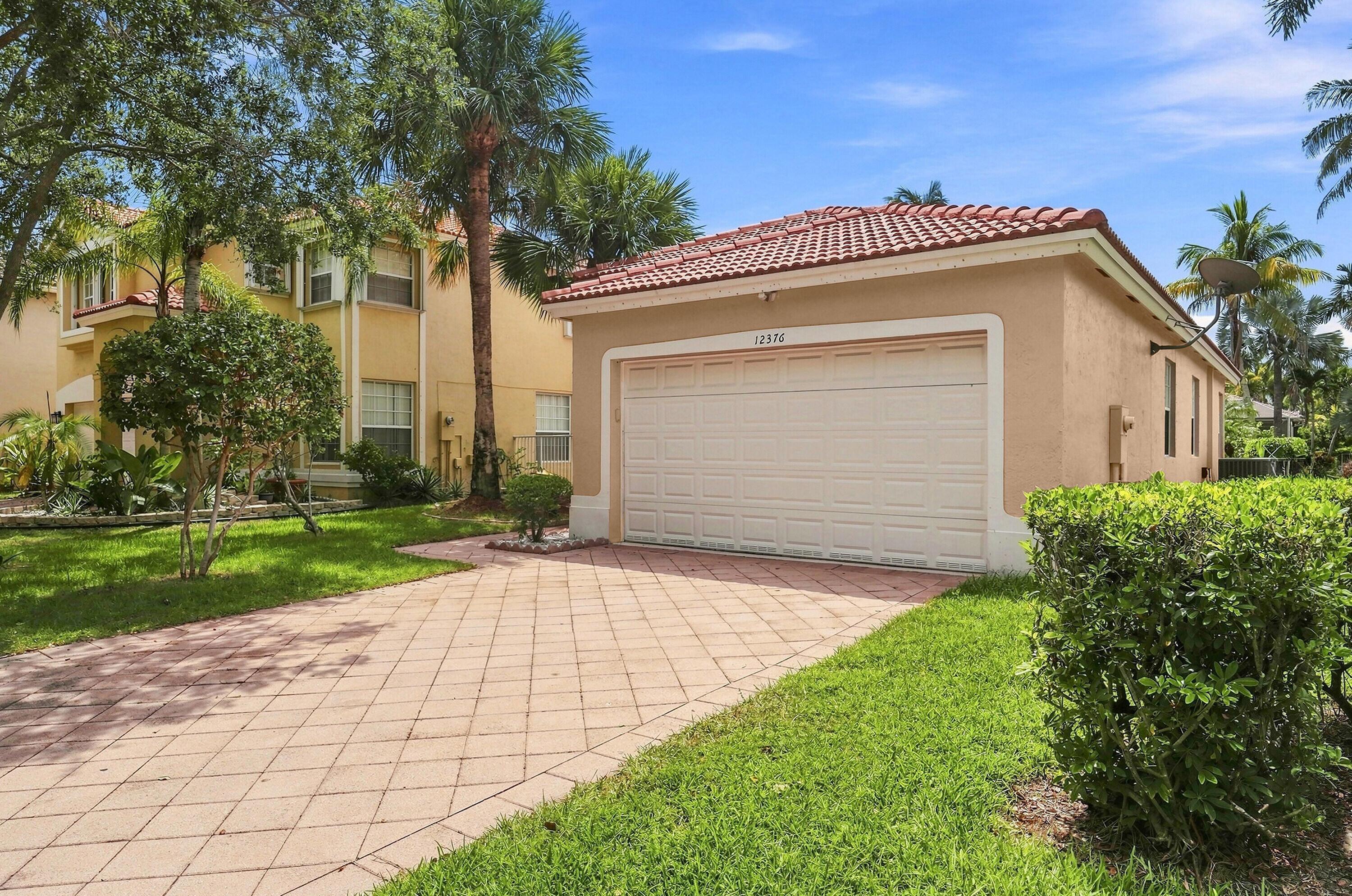12376 NW 53RD Street, Coral Springs, FL 33076, Coral Springs - Photo 2