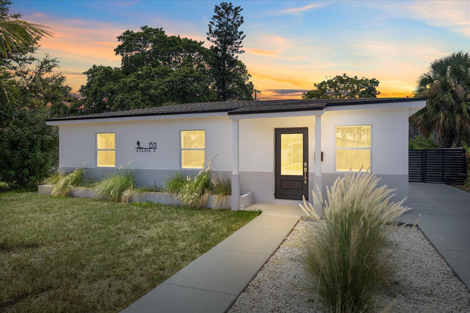 1311 AVENUE H, Riviera Beach, FL 33404, Riviera Beach - Photo 3