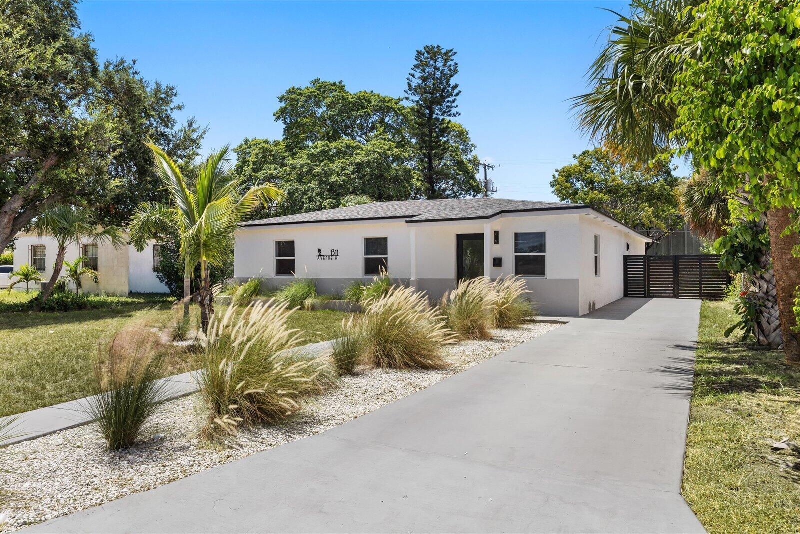 1311 AVENUE H, Riviera Beach, FL 33404, Riviera Beach - Photo 4