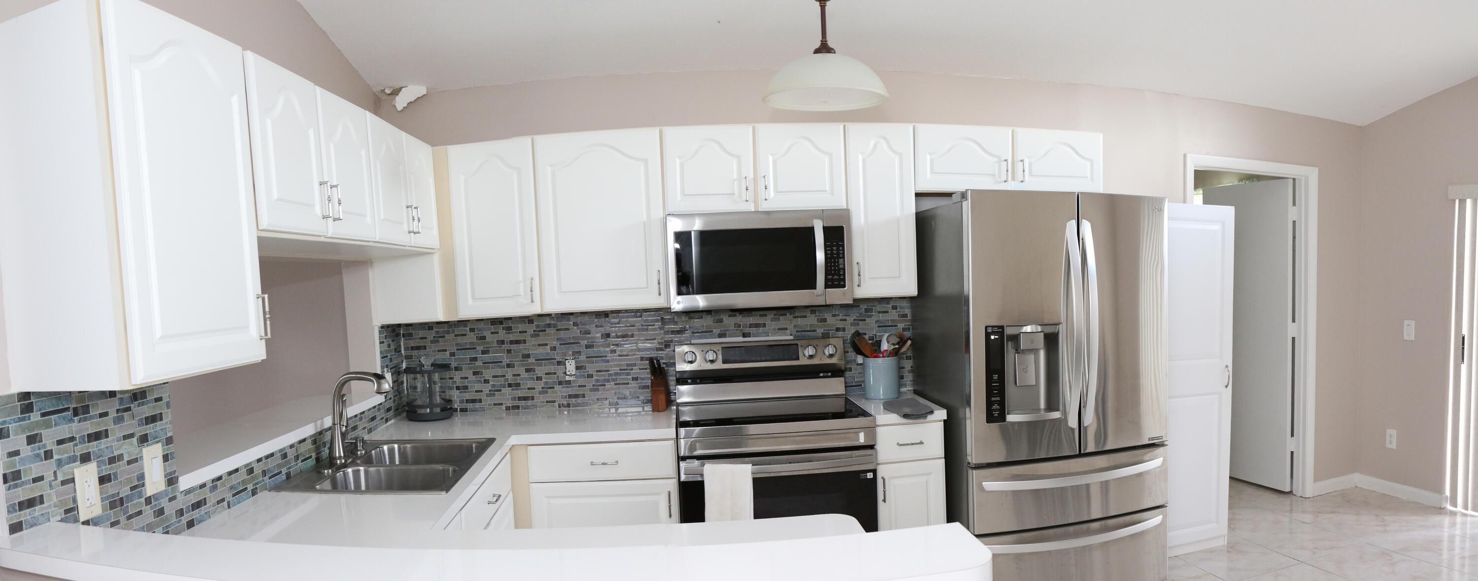 1160 NW Lombardy Drive, Port St. Lucie, FL 34986, Port St. Lucie - Photo 5