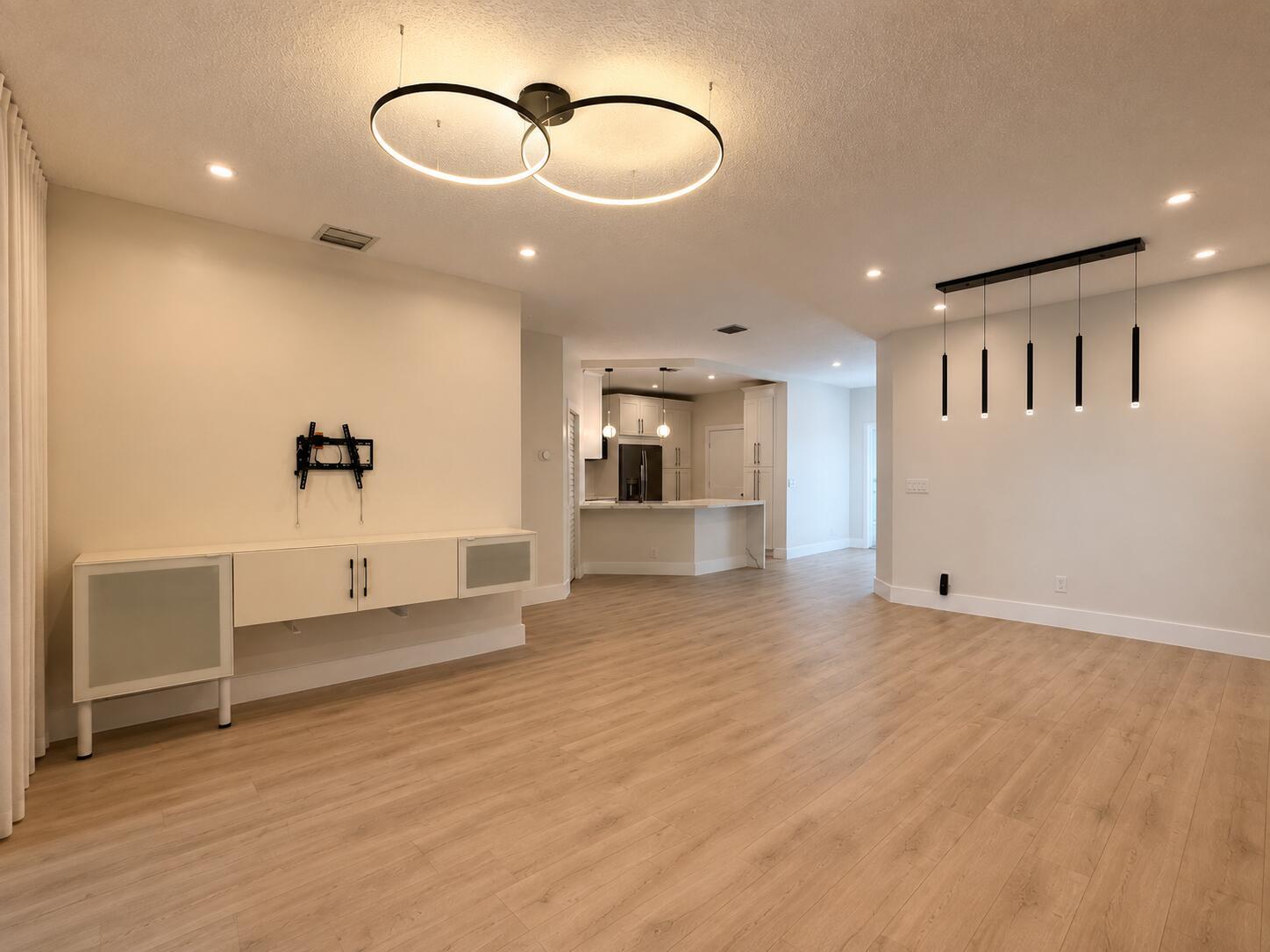 1021 SW 42nd Terrace, Deerfield Beach, FL 33442, Deerfield Beach - Photo 3