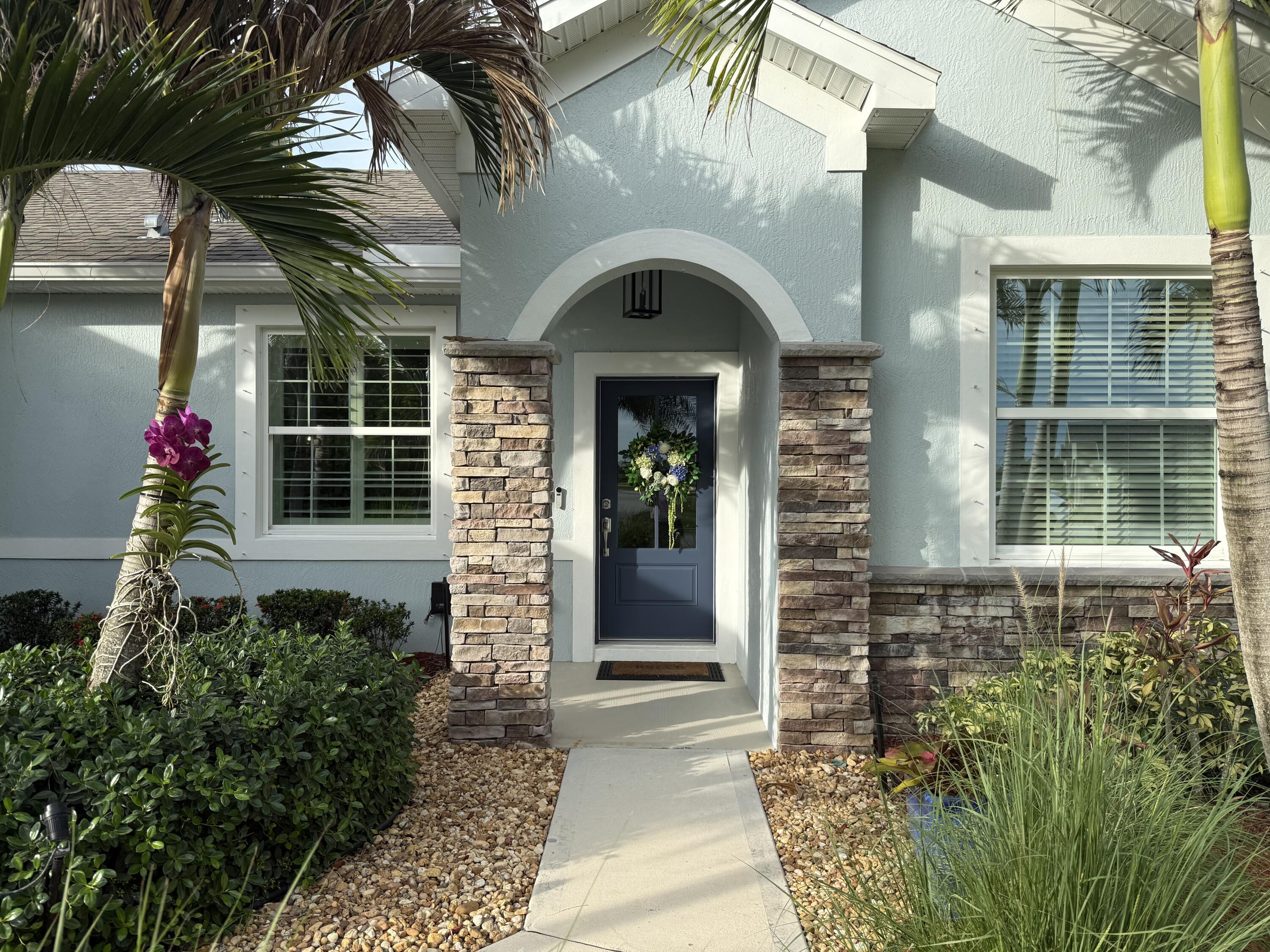 449 SW BRADSHAW Circle, Port St. Lucie, FL 34953, Port St. Lucie - Photo 2