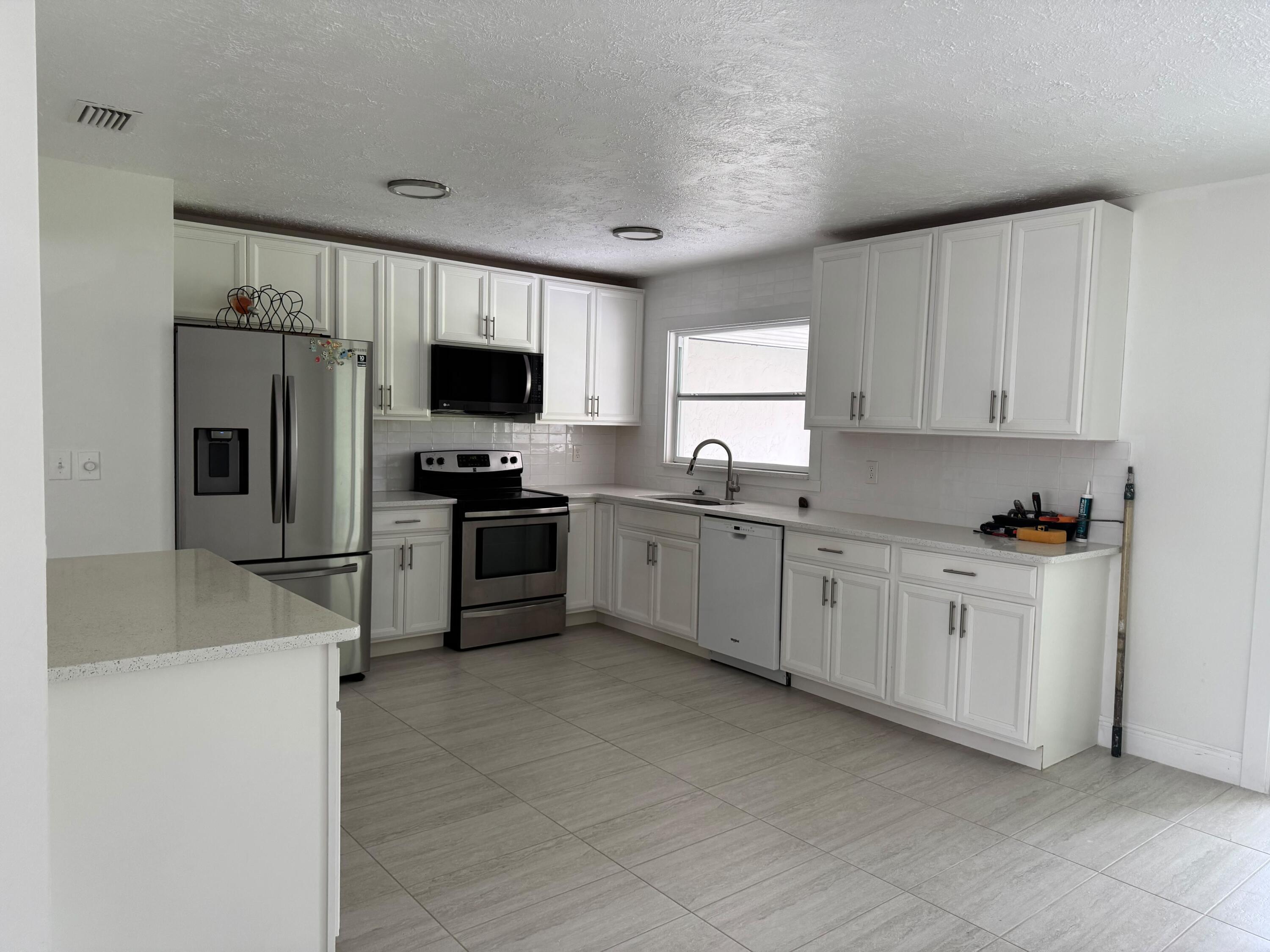 1691 SE Goucho Avenue, Port St. Lucie, FL 34952, Port St. Lucie - Photo 4