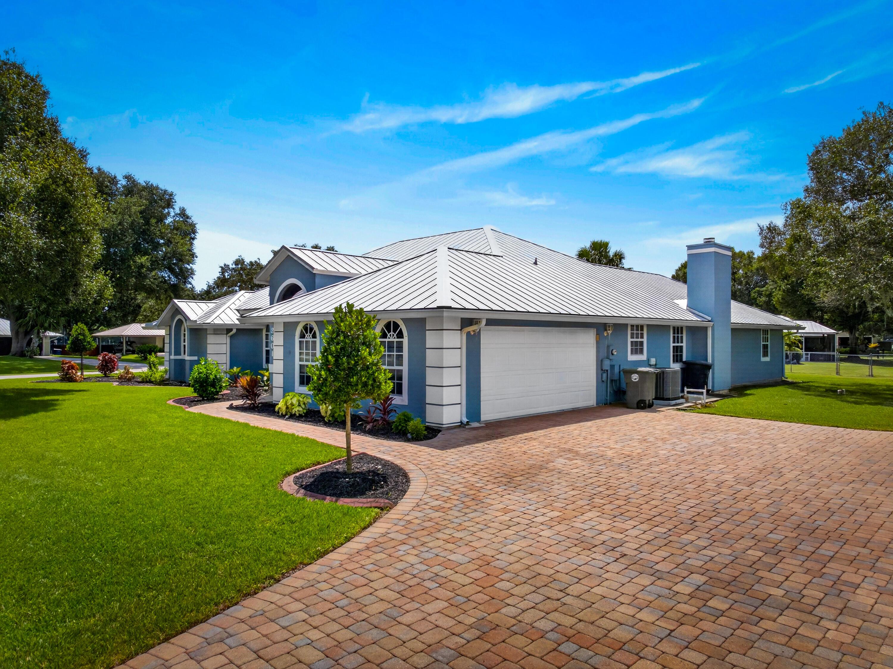 3601 Cottonwood Drive, Fort Pierce, FL 34981, Fort Pierce - Photo 4