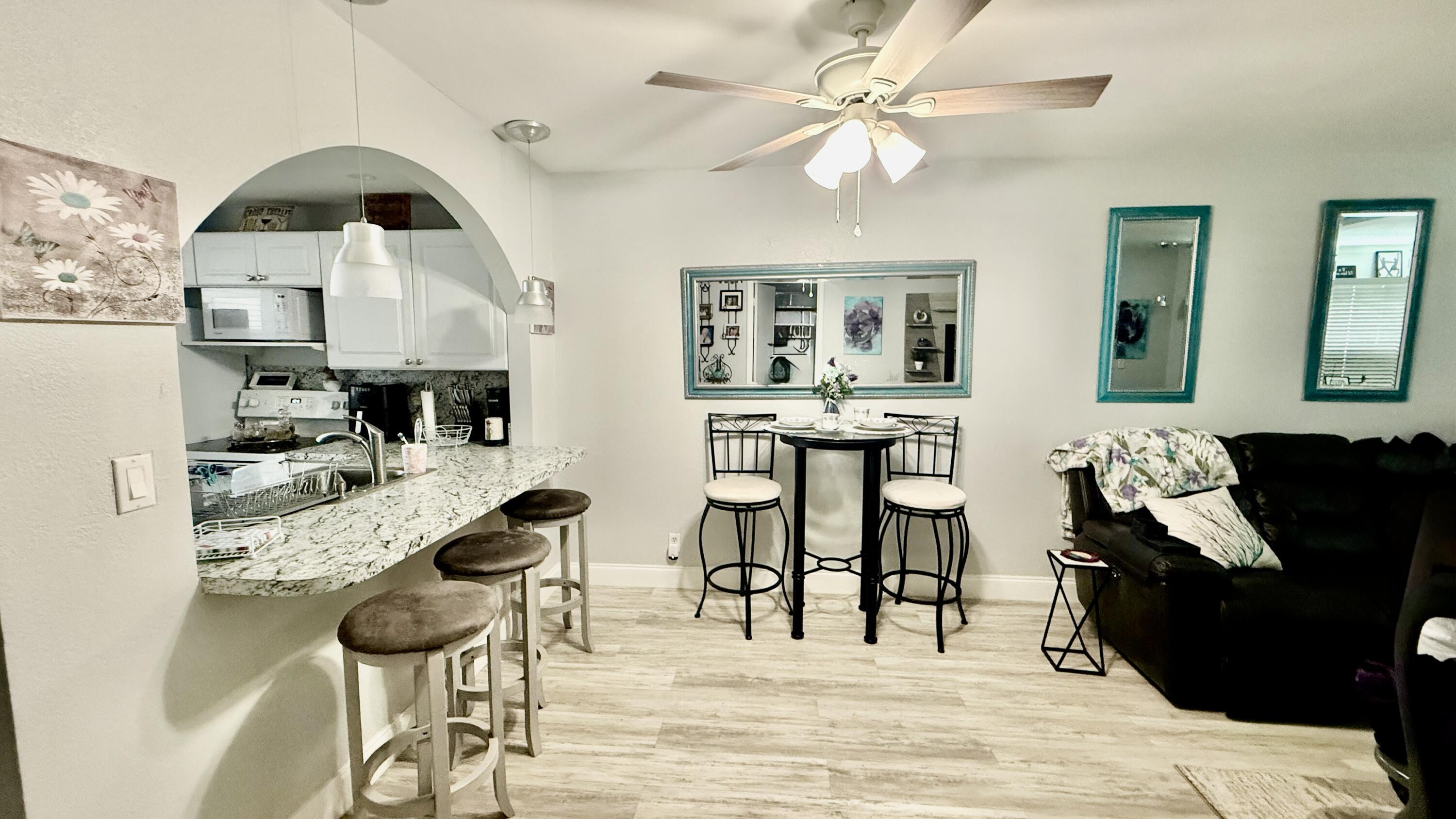 9480 Poinciana Place 201, Davie, FL 33324, Davie - Photo 4