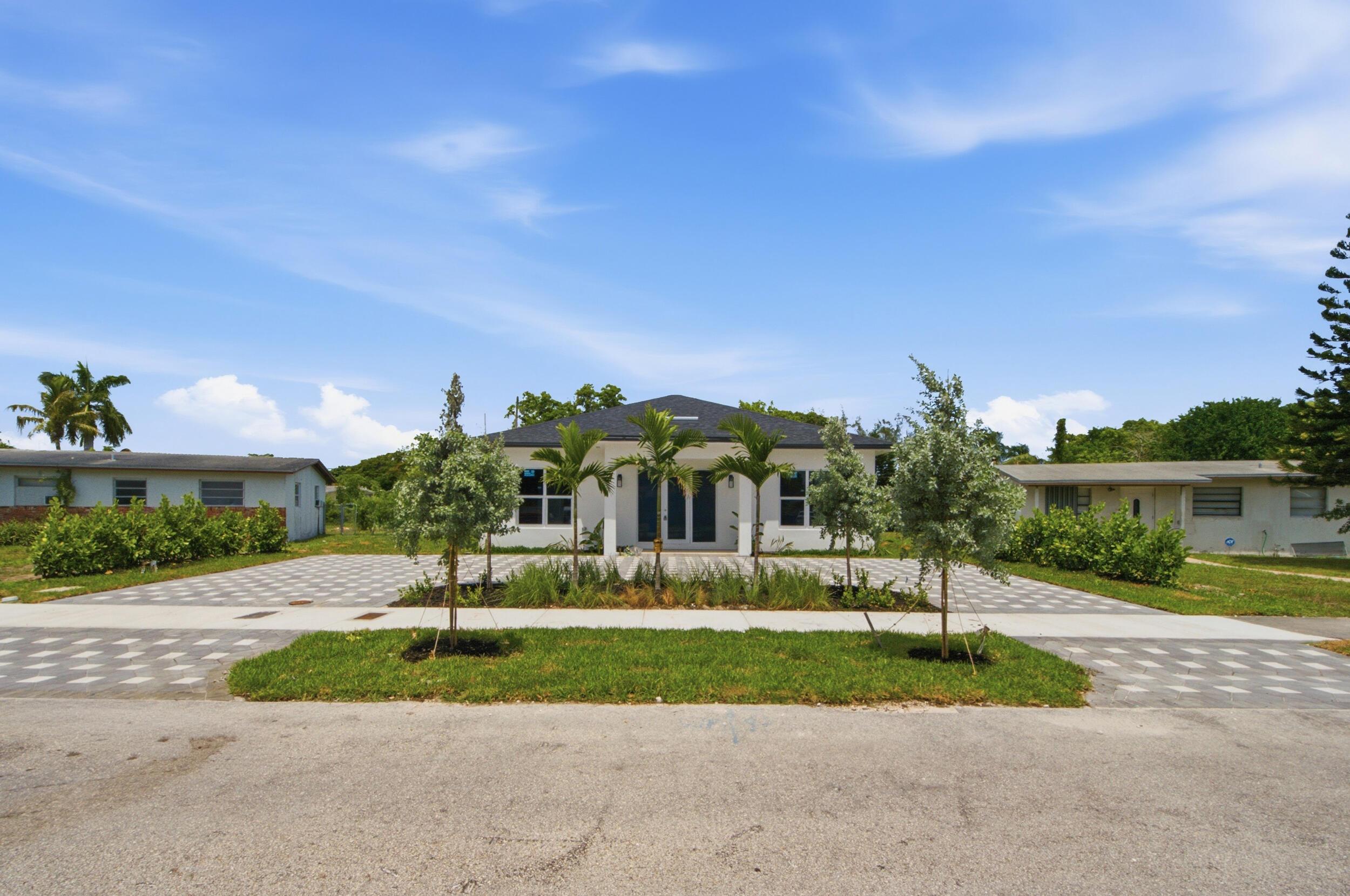 1705 NW 15th Street, Fort Lauderdale, FL 33311, Fort Lauderdale - Photo 2
