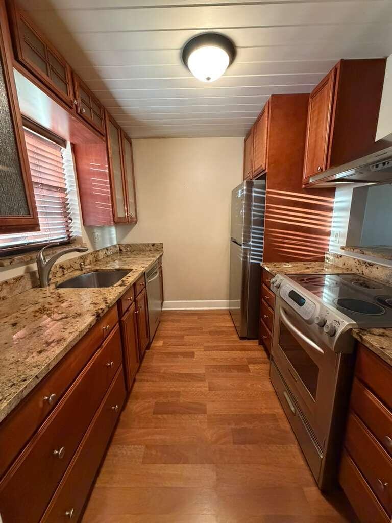 2050 Oleander Boulevard 2-202, Fort Pierce, FL 34950, Fort Pierce - Photo 2