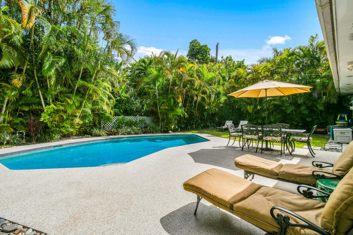 1182 Beach Road, Singer Island, FL 33404, Singer Island - Photo 4