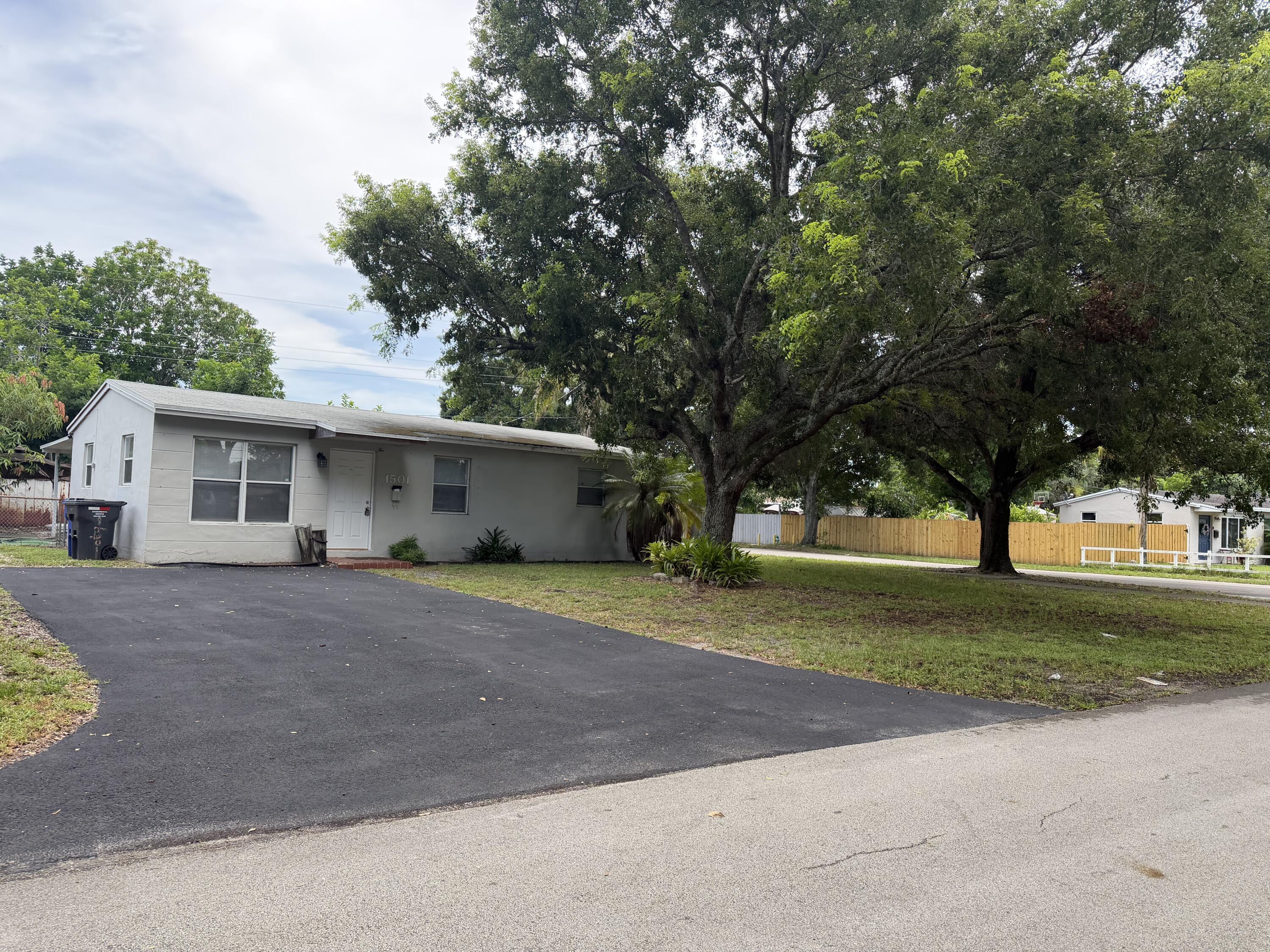 1501 N 70TH Way, Hollywood, FL 33024, Hollywood