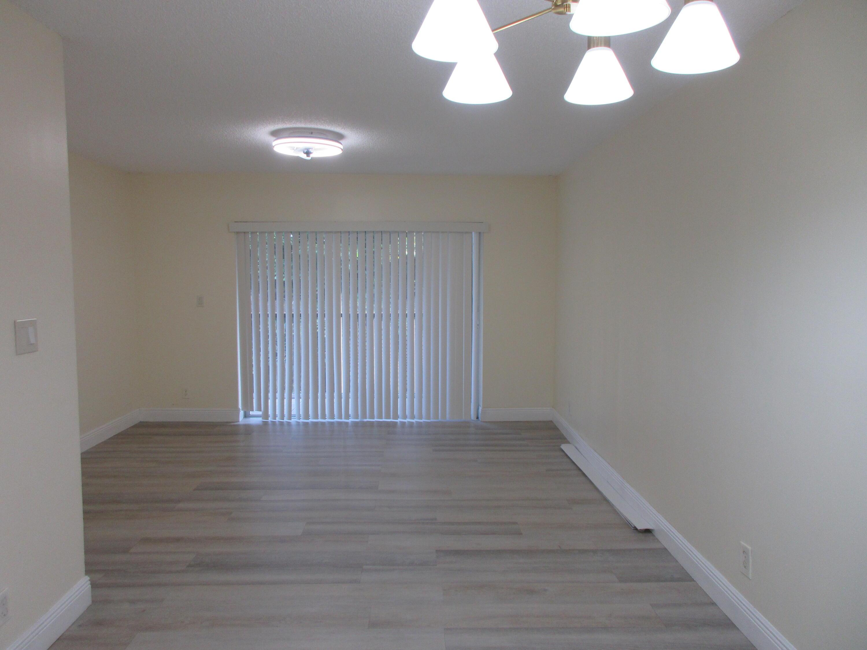 9180 NW 40th Street 9180, Coral Springs, FL 33065, Coral Springs - Photo 3