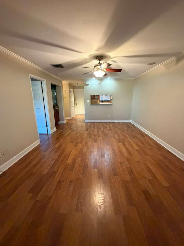 2050 Oleander Boulevard 2-202, Fort Pierce, FL 34950, Fort Pierce - Photo 5