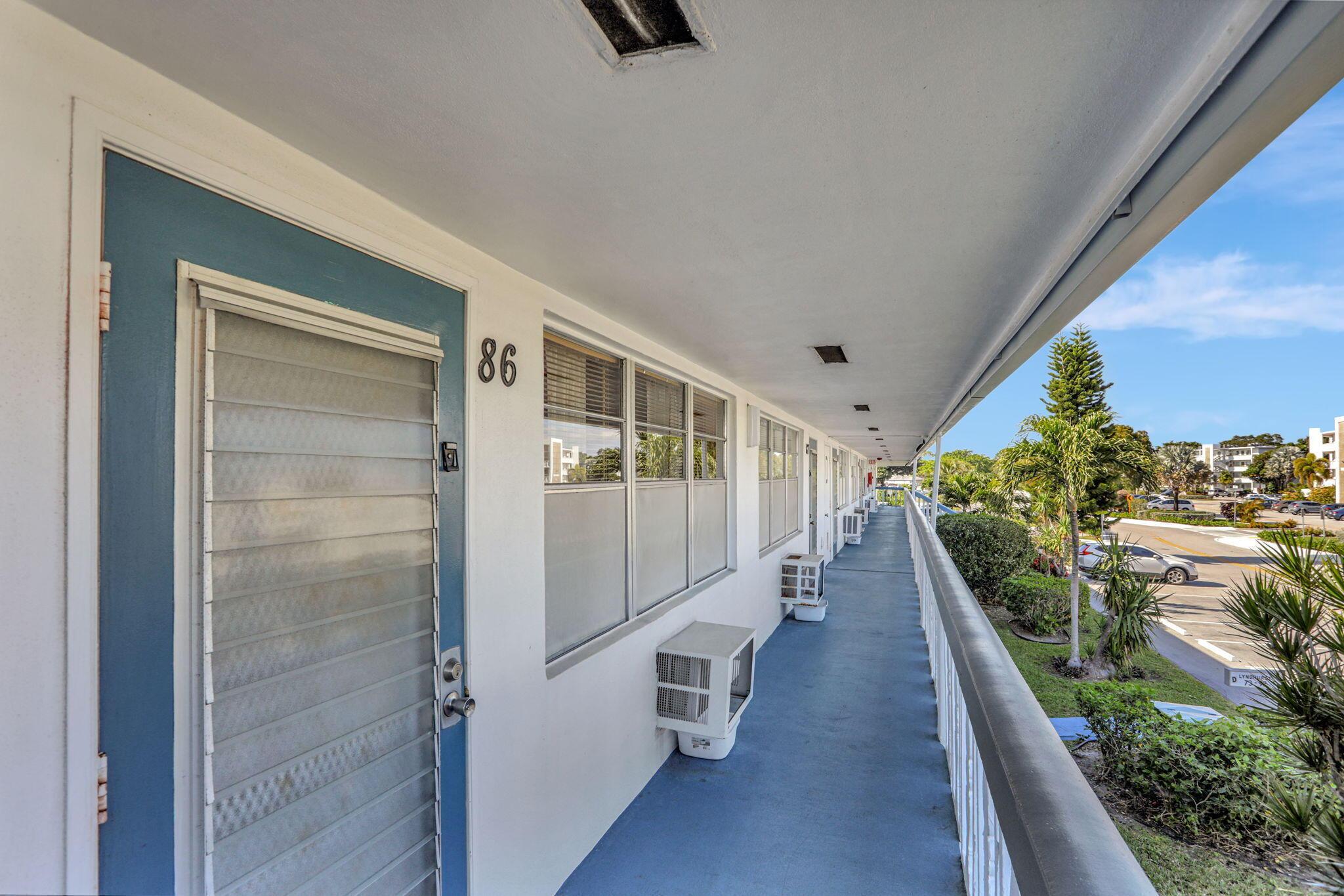 86 LYNDHURST D 86, Deerfield Beach, FL 33442, Deerfield Beach - Photo 3
