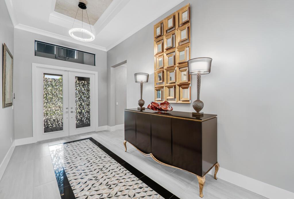 9228 Coral Isles Circle, Palm Beach Gardens, FL 33412, Palm Beach Gardens - Photo 3