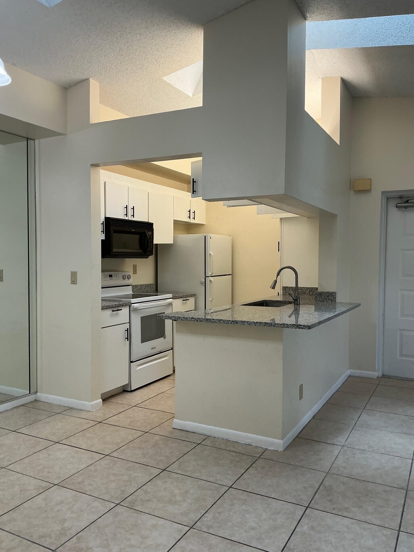 2506 SE ANCHORAGE Cove C-3, Port St. Lucie, FL 34952, Port St. Lucie - Photo 5