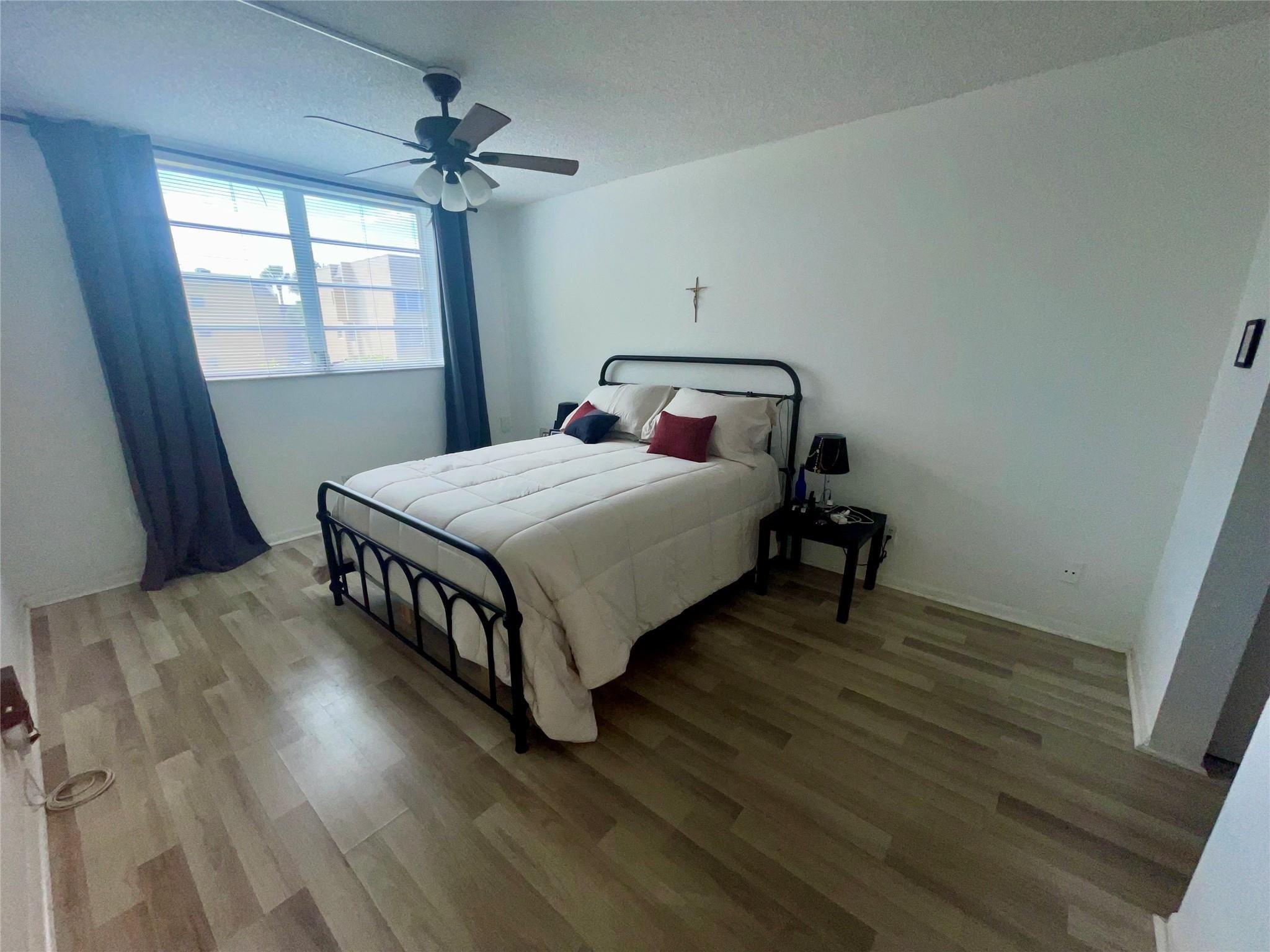 5860 NW 64TH Avenue 206, Tamarac, FL 33319, Tamarac - Photo 3