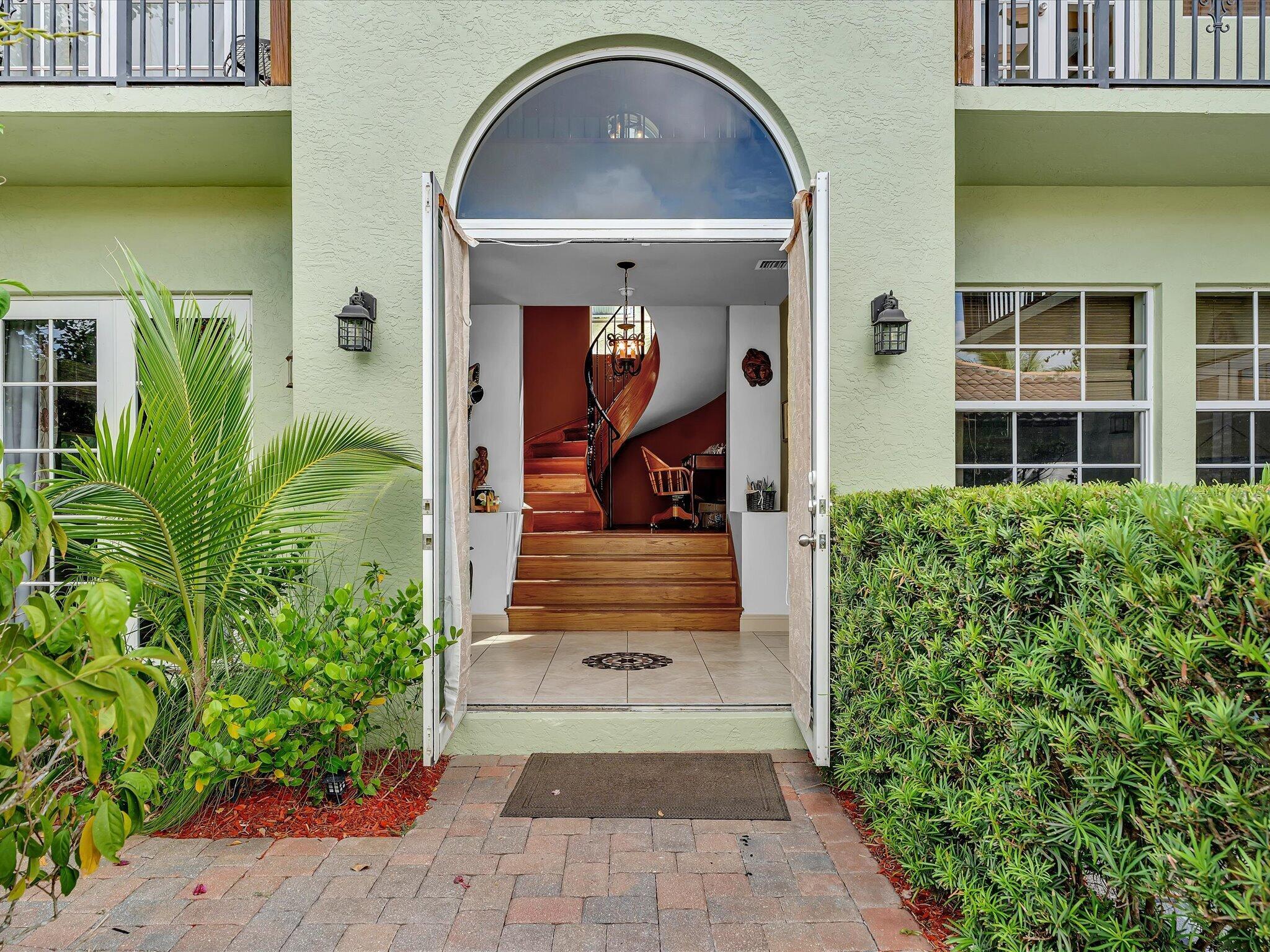 724 PARK Place, West Palm Beach, FL 33401, West Palm Beach - Photo 3