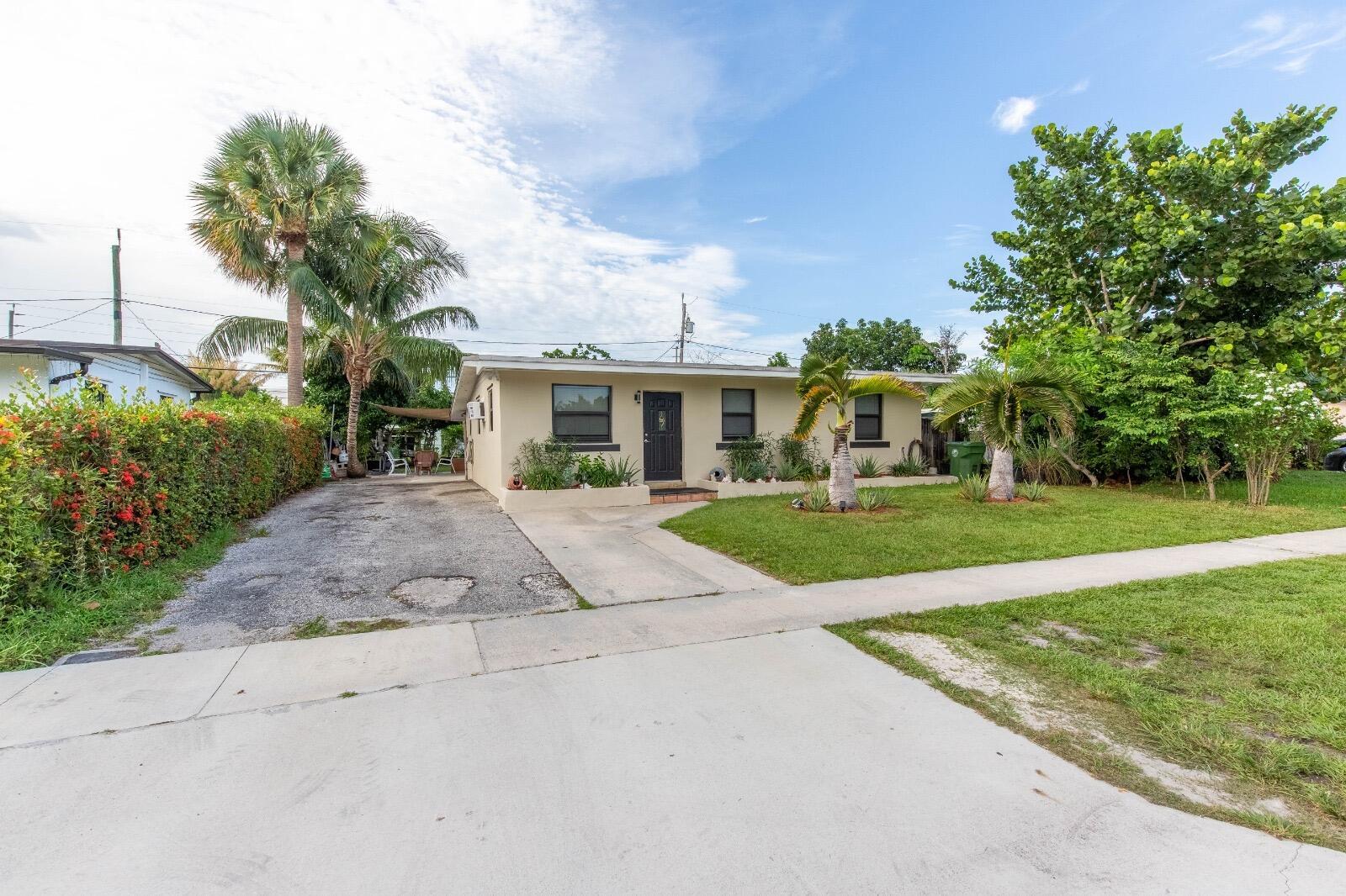 172 JAMAICA Drive, Palm Springs, FL 33461, Palm Springs - Photo 4