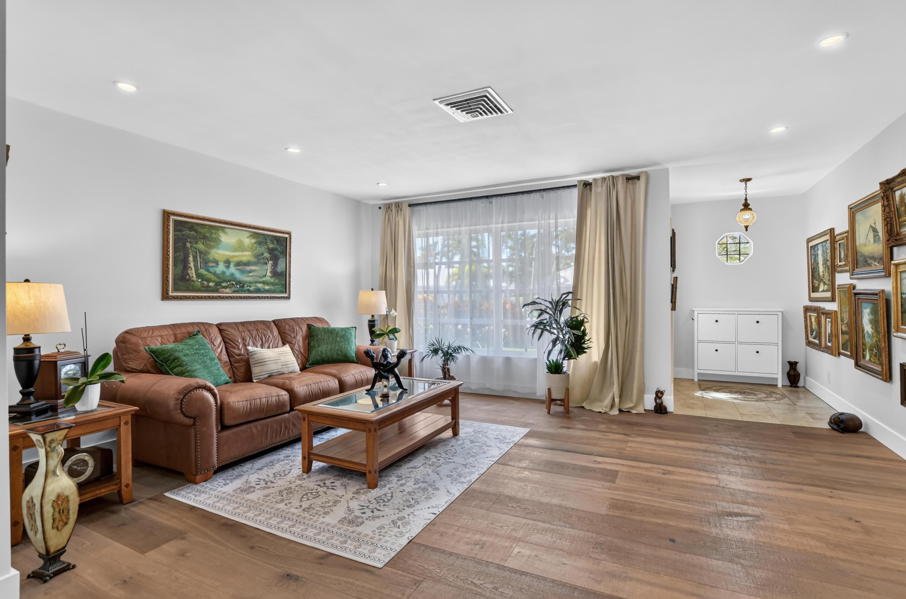 741 BERKELEY Street, Boca Raton, FL 33487, Boca Raton - Photo 2