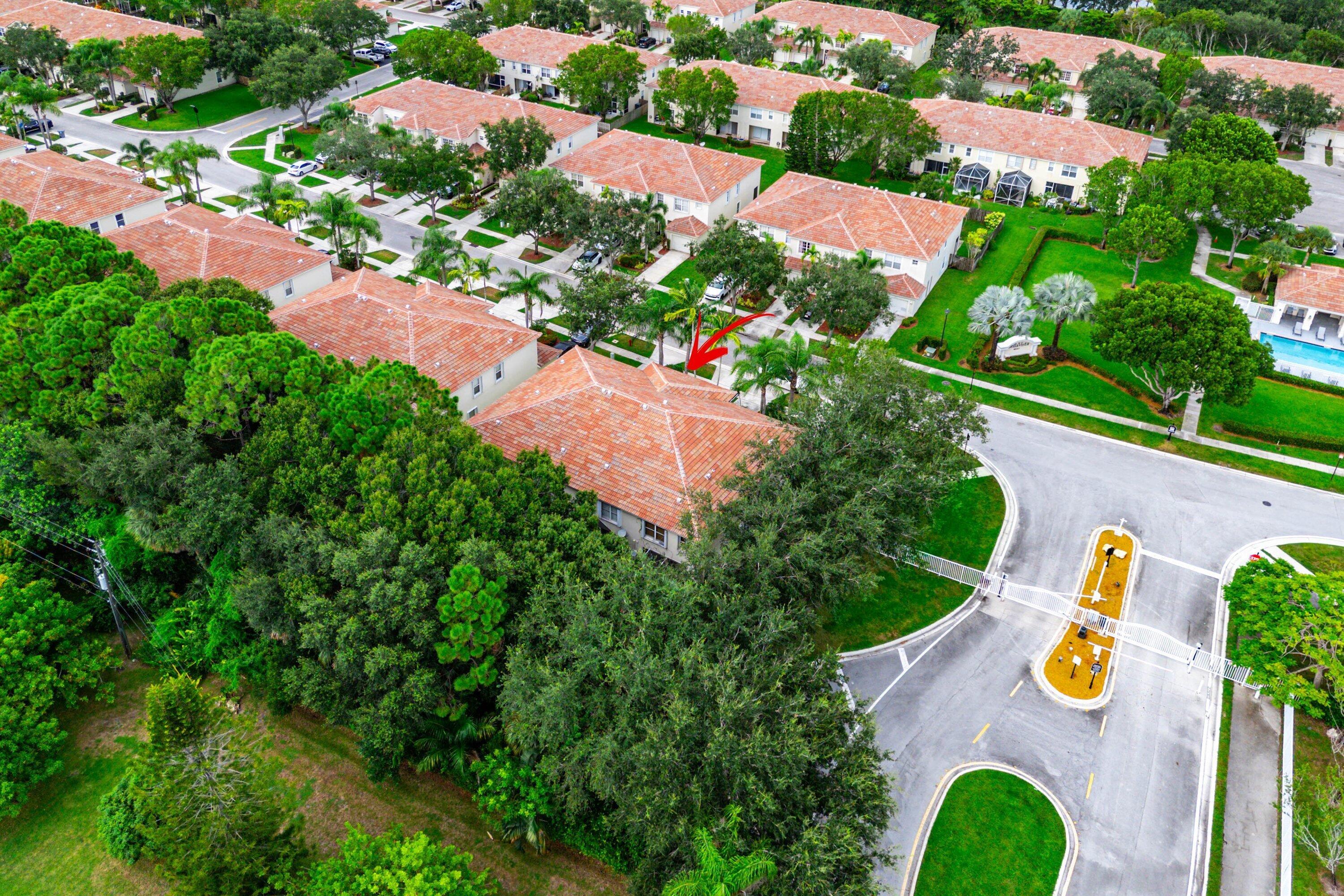 9650 Lago Drive, Boynton Beach, FL 33472, Boynton Beach - Photo 4