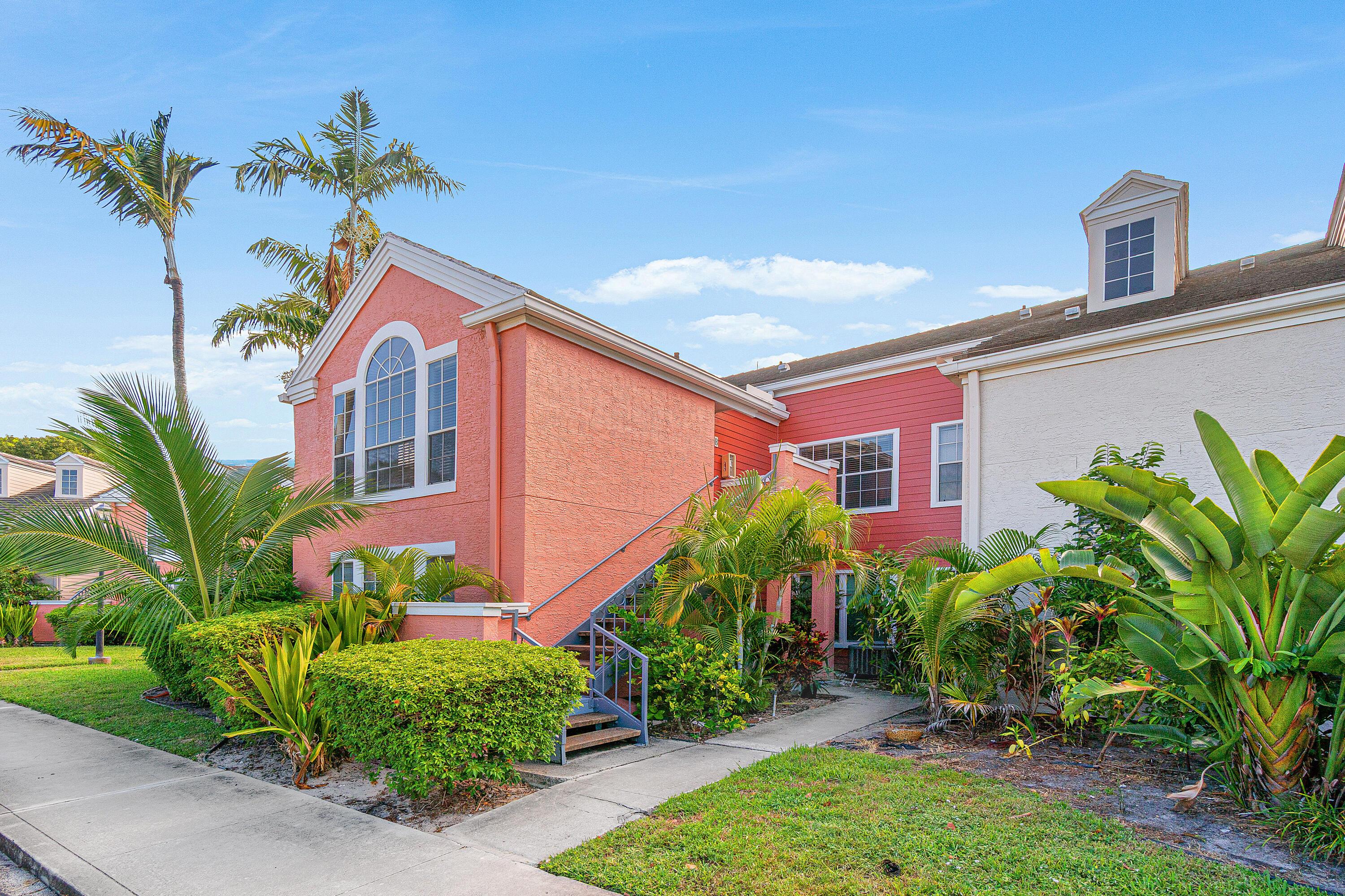 1345 CRYSTAL Way B, Delray Beach, FL 33444, Delray Beach - Photo 2