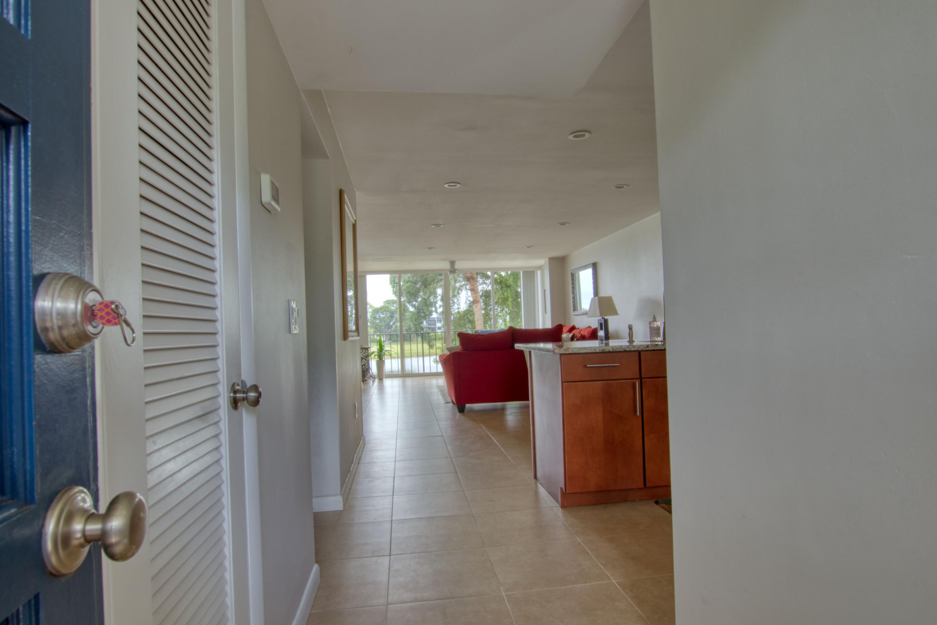 4822 ESEDRA Court 206, Lake Worth, FL 33467, Lake Worth - Photo 2