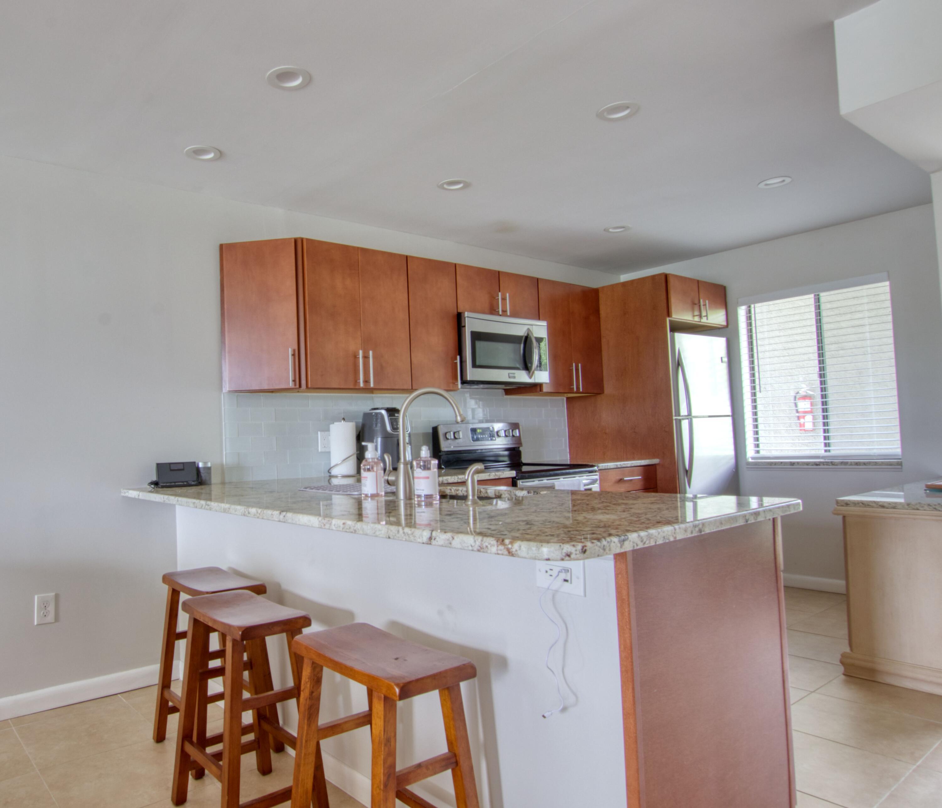 4822 ESEDRA Court 206, Lake Worth, FL 33467, Lake Worth - Photo 5