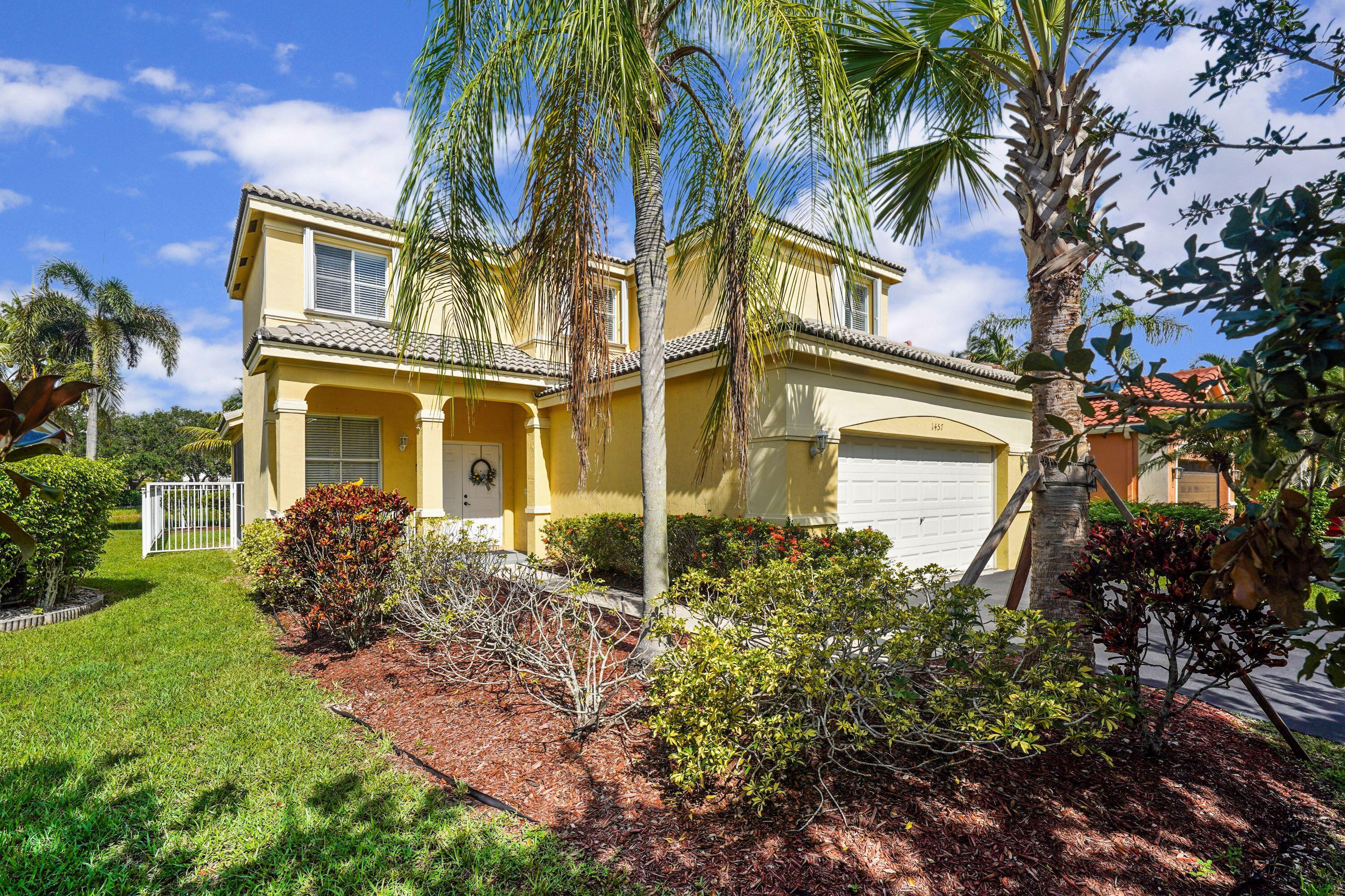 1457 BANYAN Way, Weston, FL 33327, Weston
