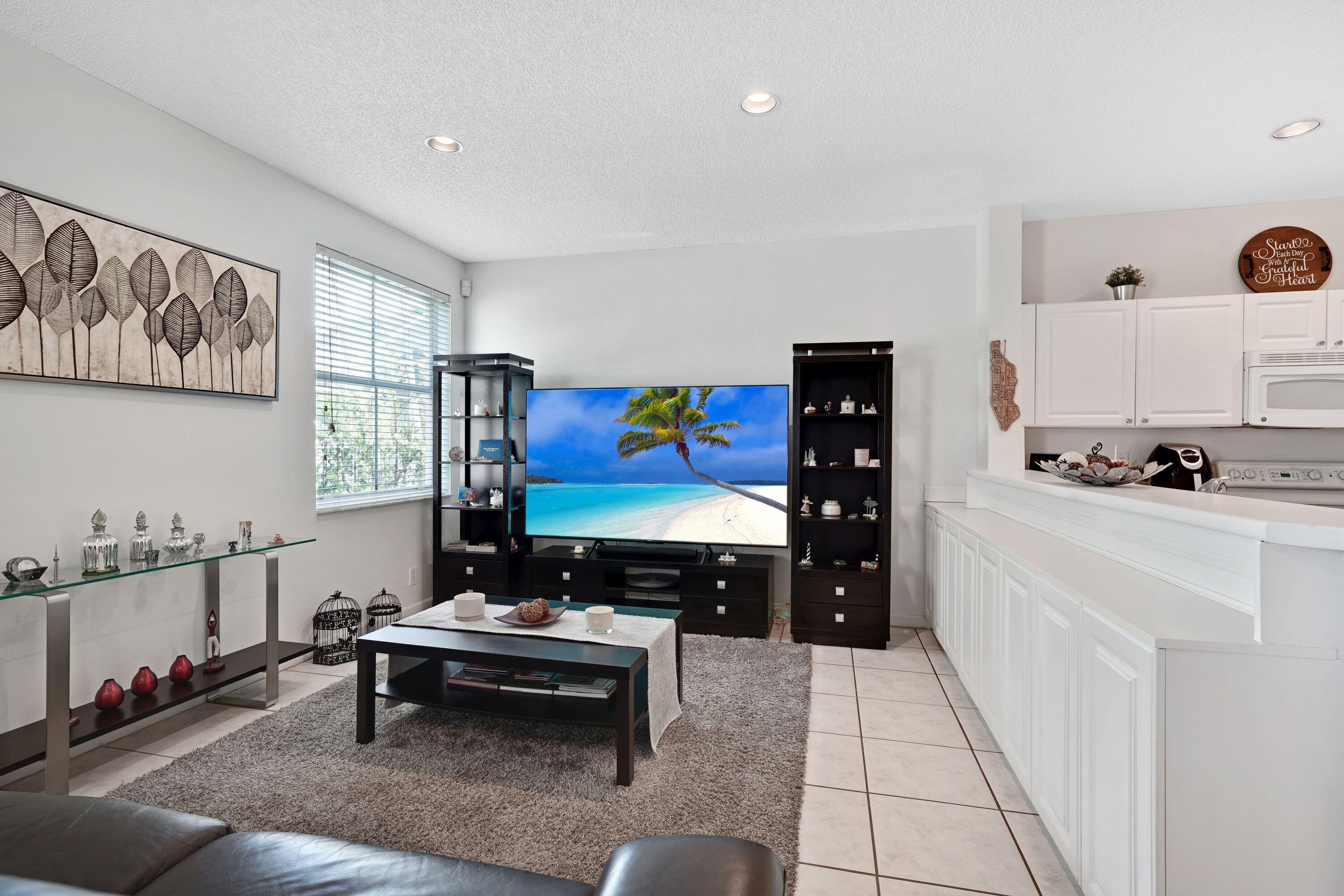 1457 BANYAN Way, Weston, FL 33327, Weston - Photo 2